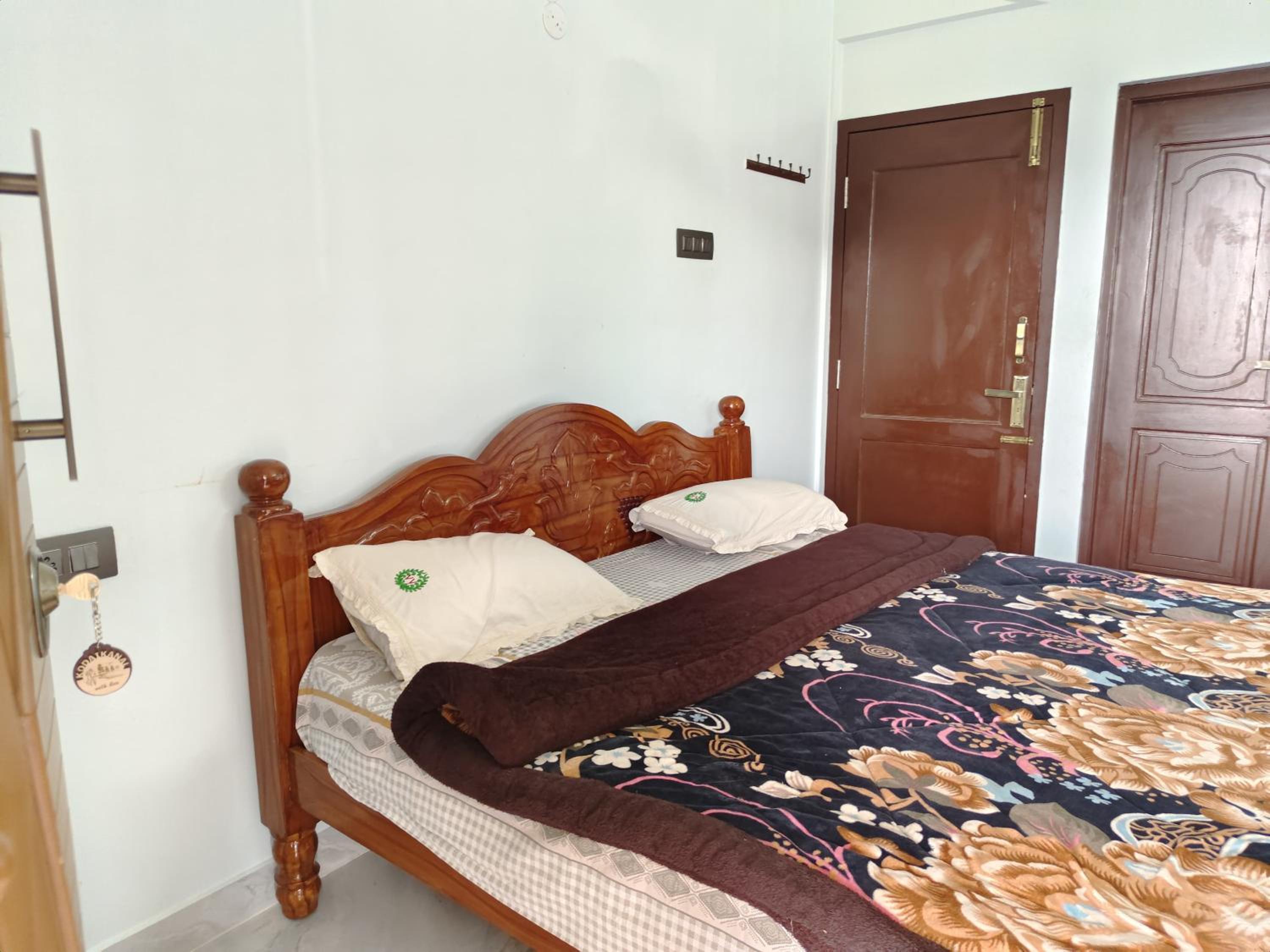 LoveLeaf Cottage