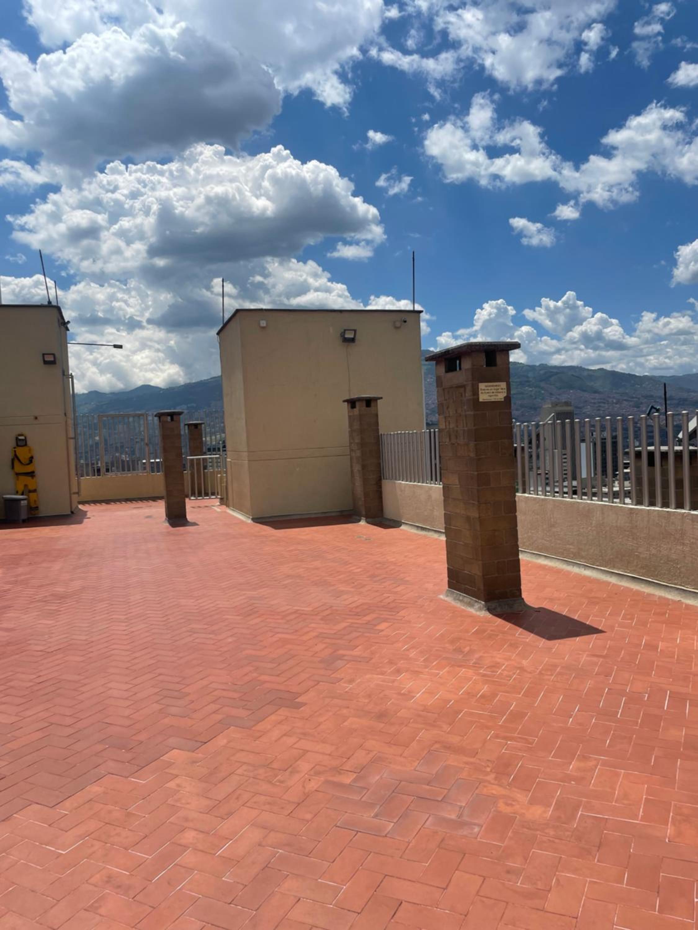 Apartamento amoblado en Medellin! Solo Alquiler mensual!!!