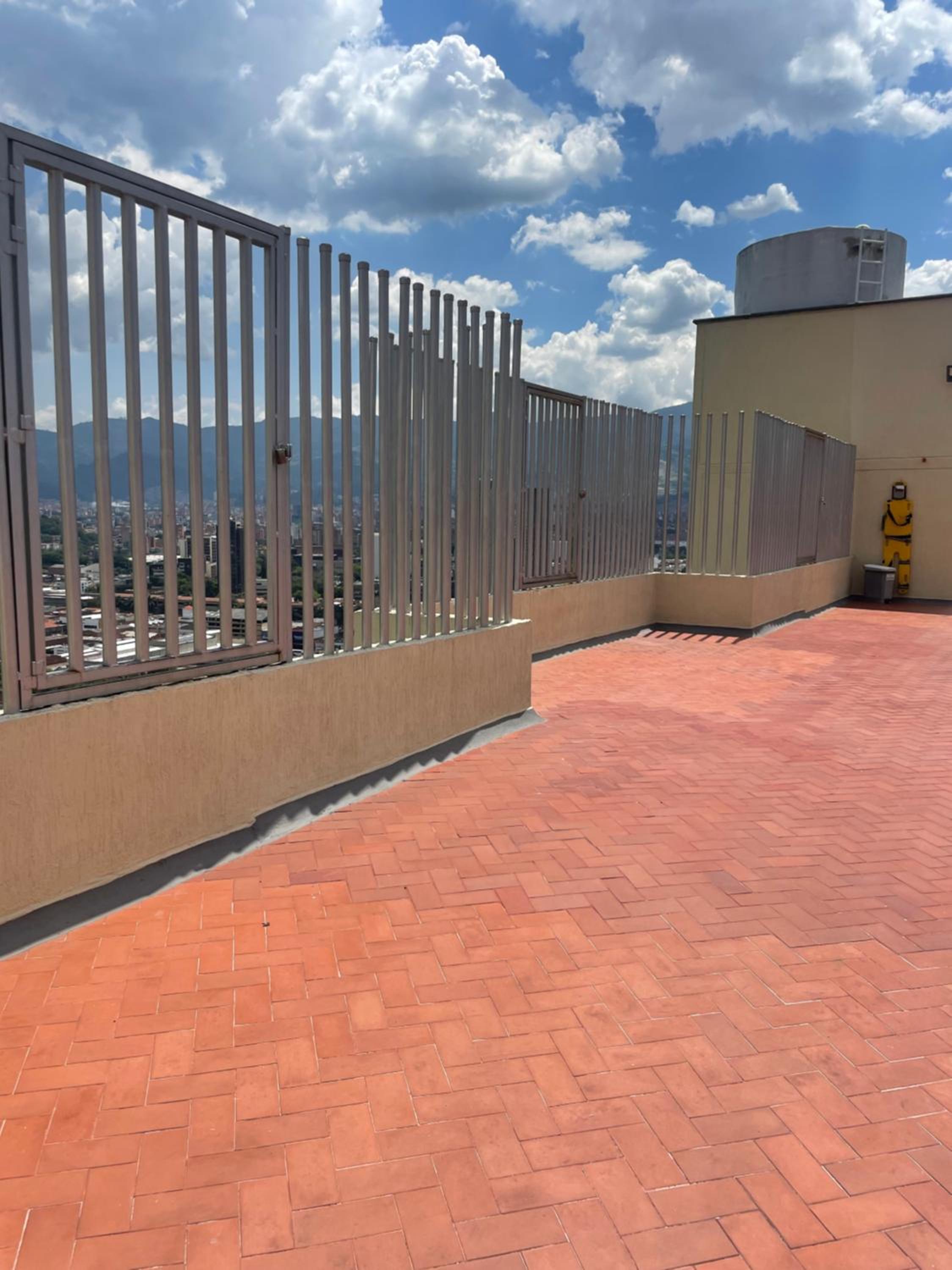 Apartamento amoblado en Medellin! Solo Alquiler mensual!!!
