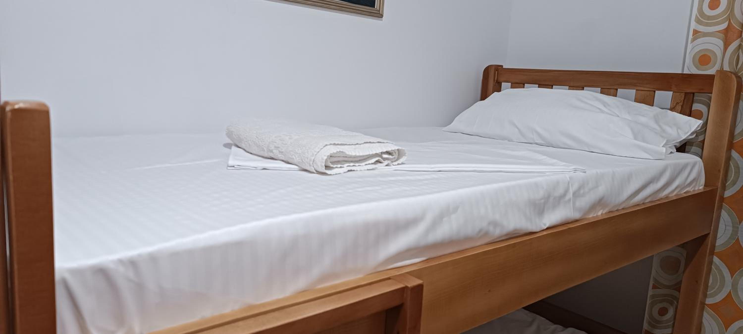 Hostel Vlora