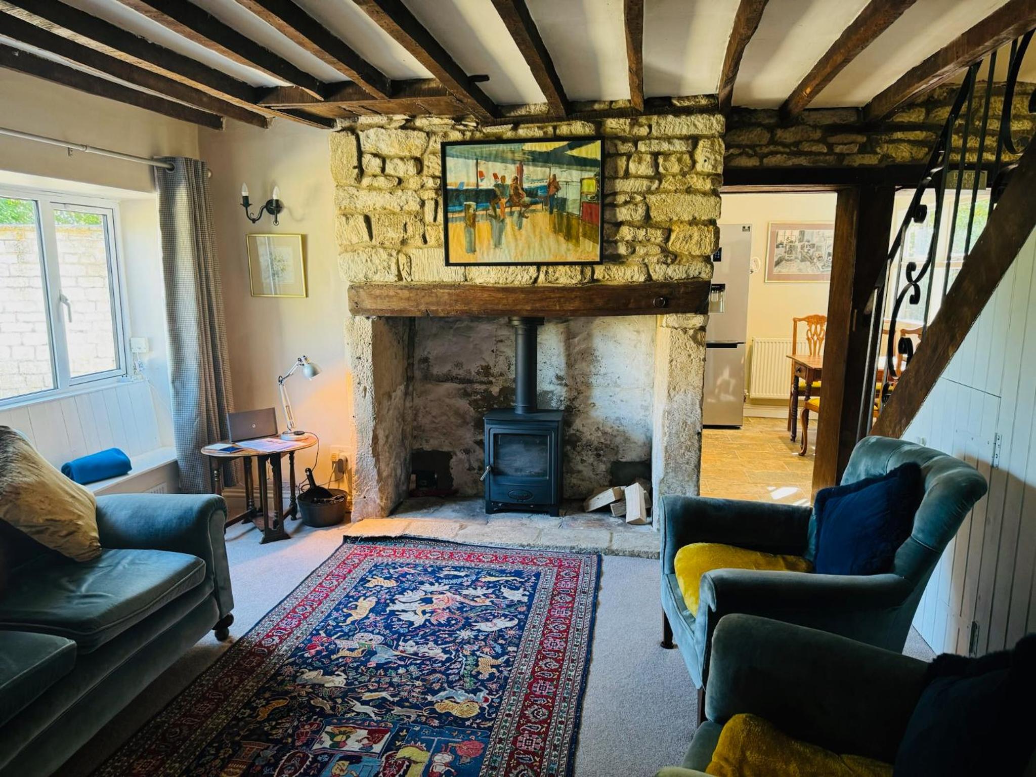 Stroud Vacations - Springbank Cottage by MaisonPro - Property Image 4