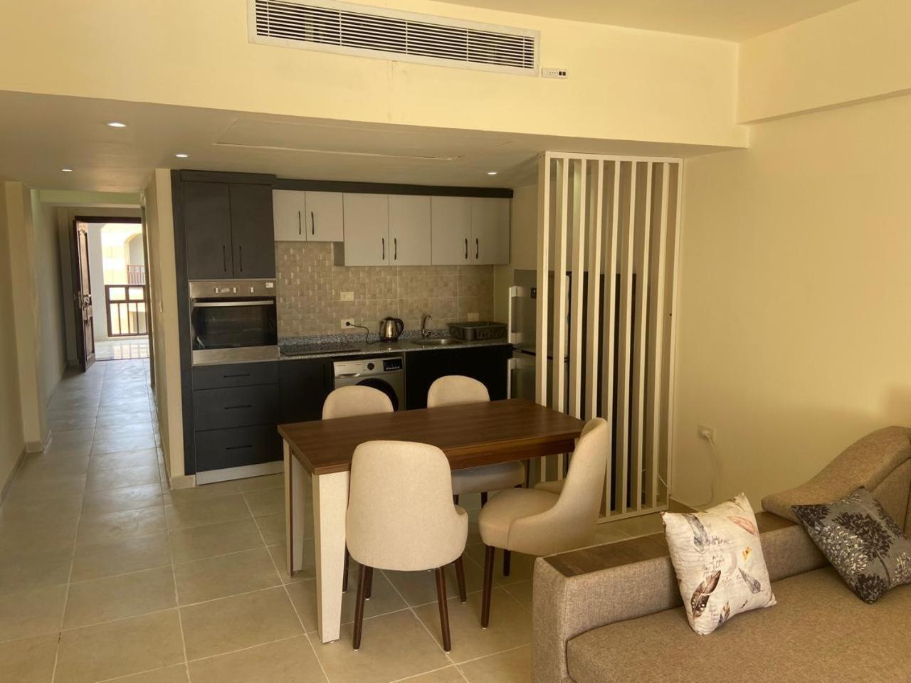 Fully Finished, Luxurious Apartment Port Ghalib, Marina City