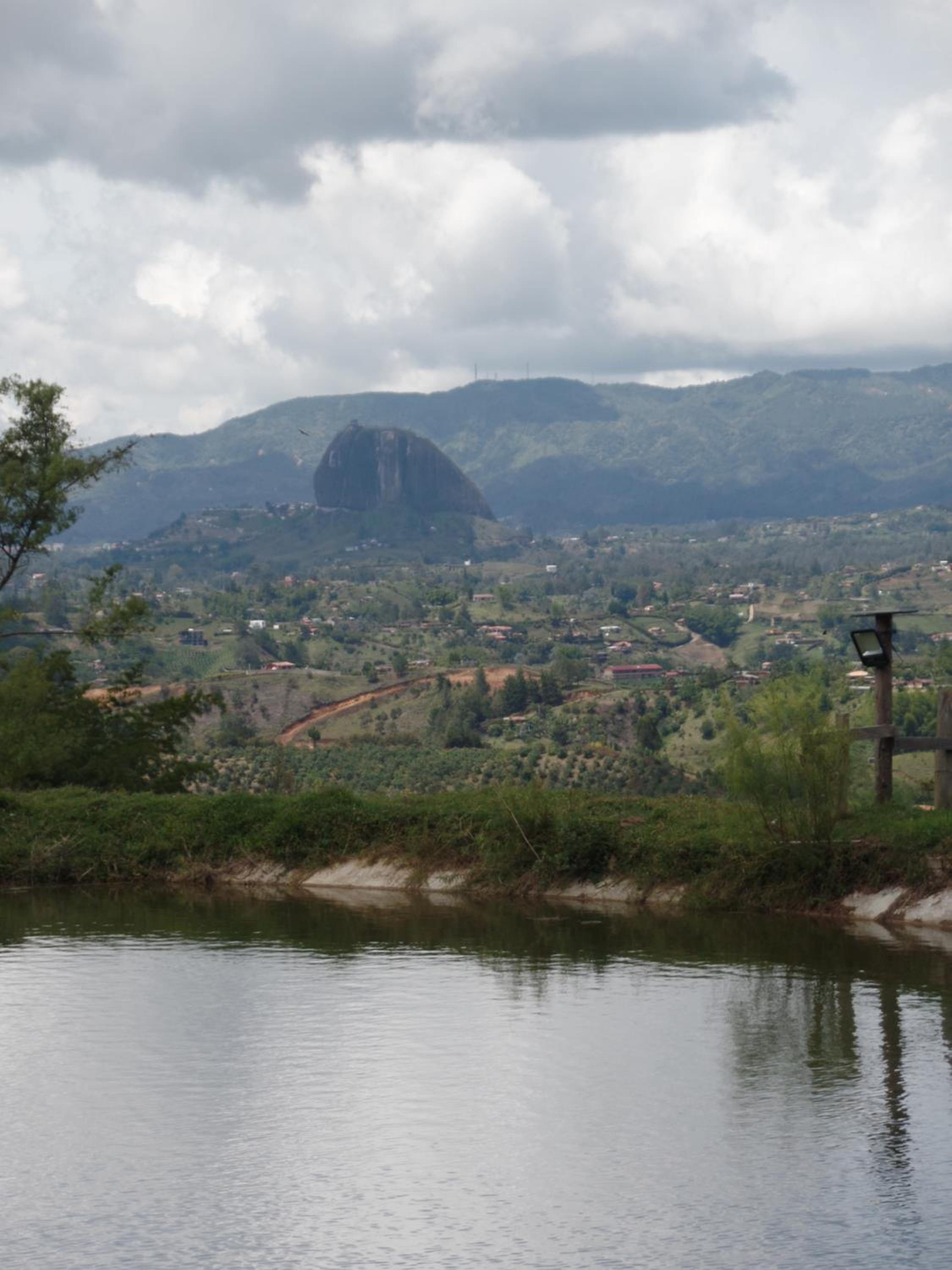 Glamping con jacuzzi y cocina- El Peñol a 30 minutos de Guatapé