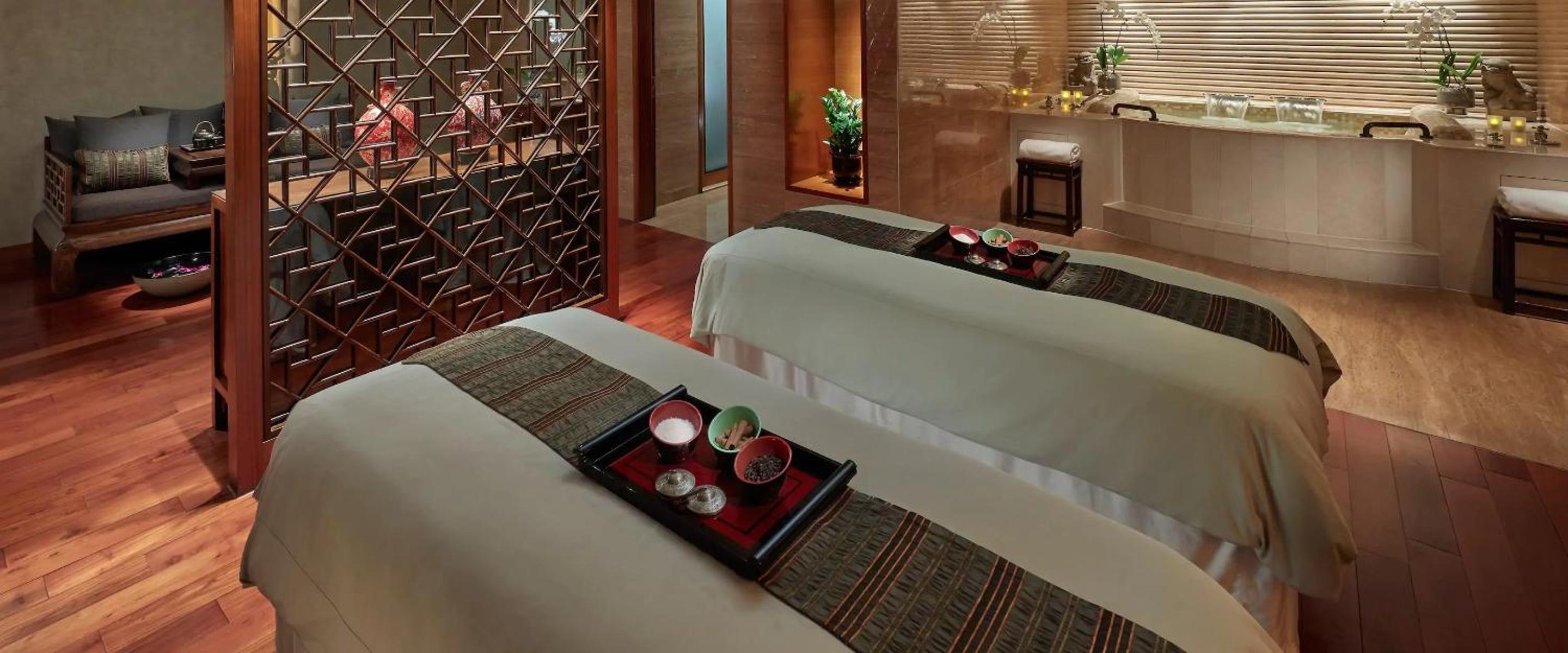 Mandarin Oriental, Hong Kong