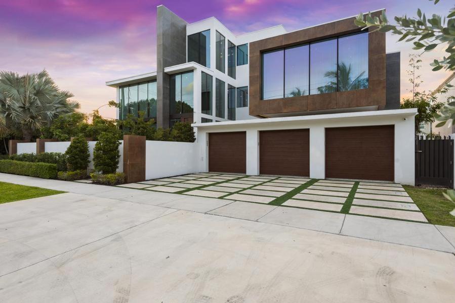 Boardwalk Mansion