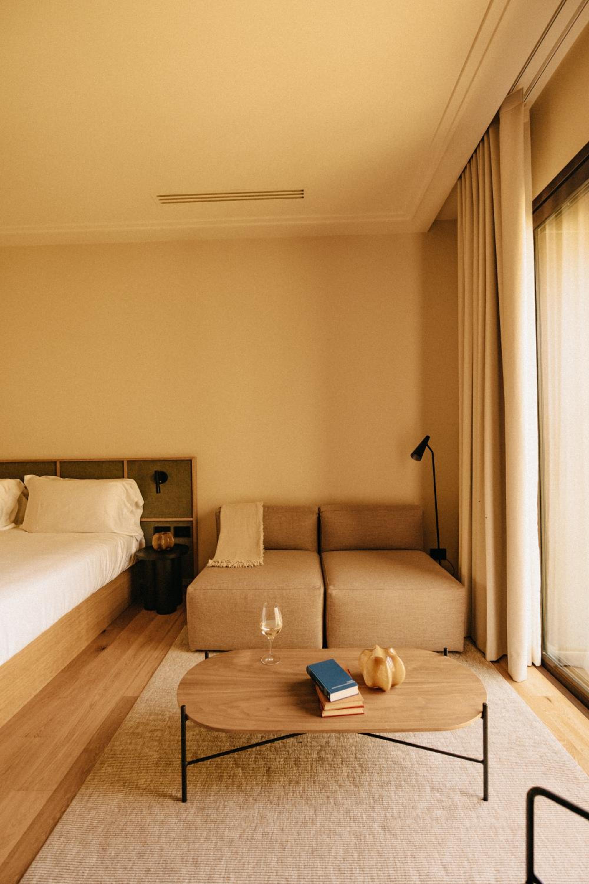 Aethos Hotel Saragano
