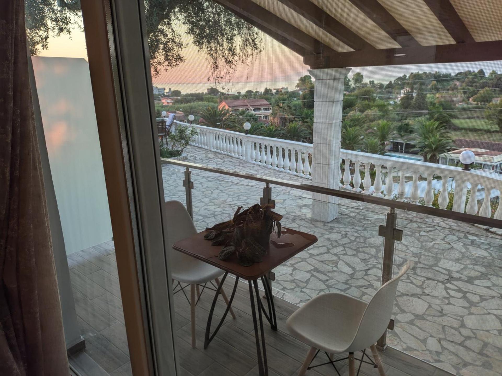 Blue Horizon II photo 5