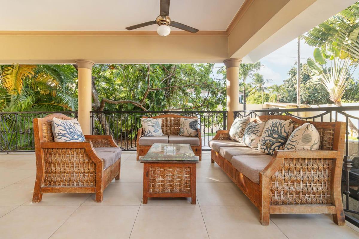 Twin Villa Vacation