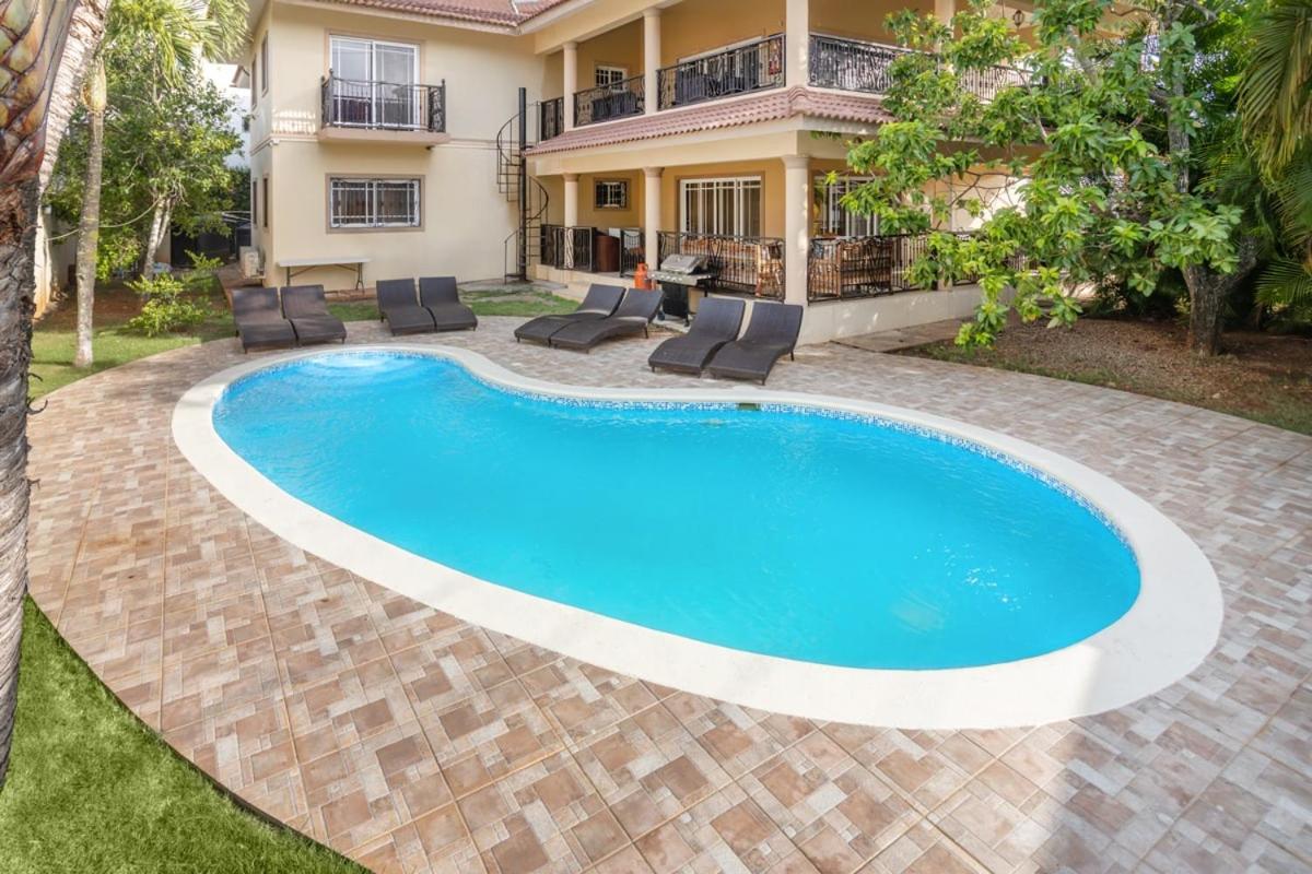 Twin Villa Vacation