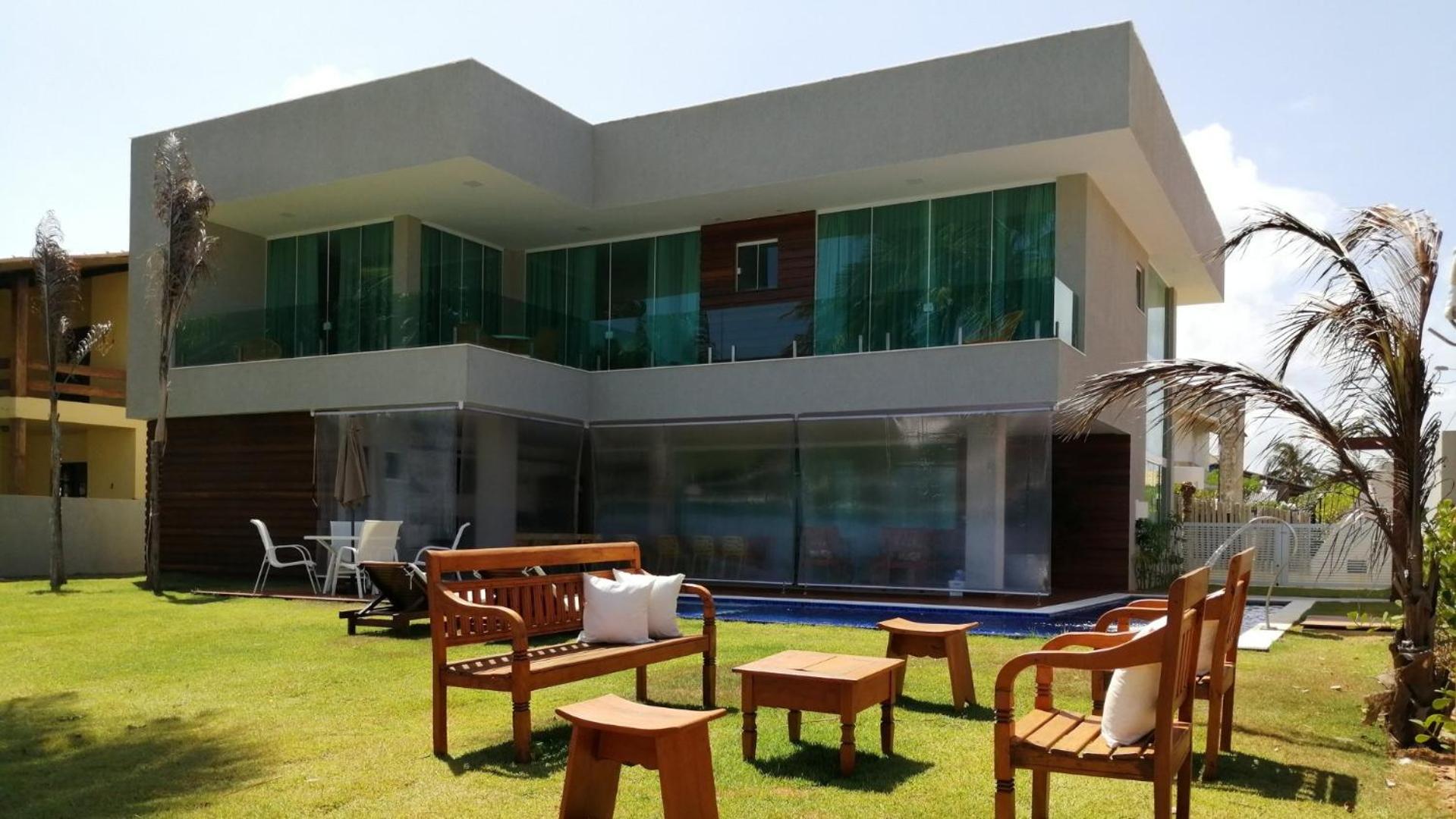Casa Frente Mar 5 Suítes Guarajuba em Condomínio