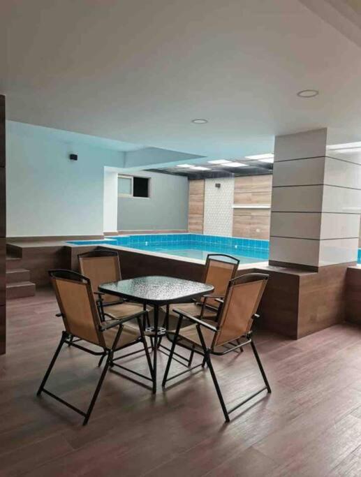 Acogedor departamento muy tranquil y proximo al stadium