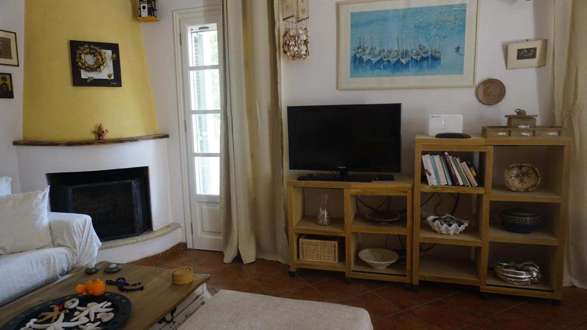 Estiades summer house
