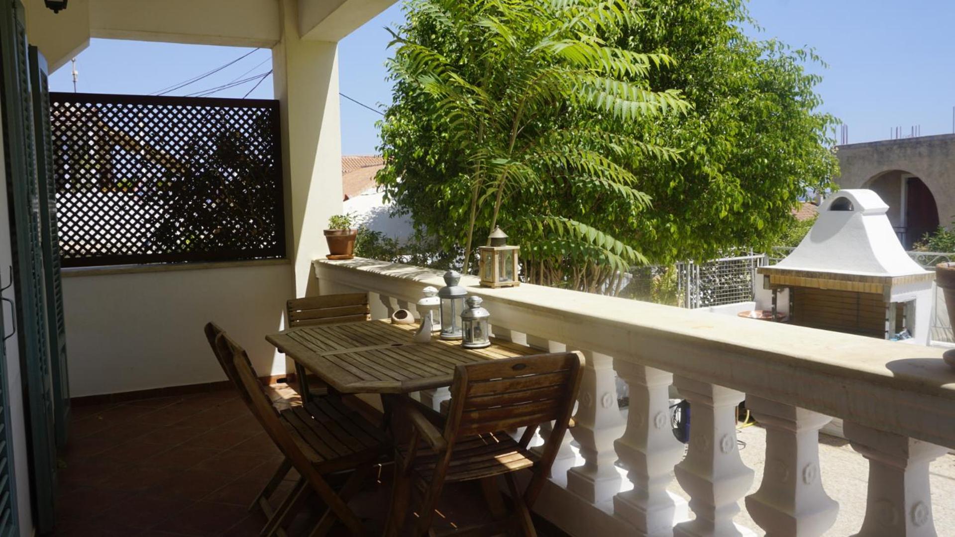 Estiades summer house