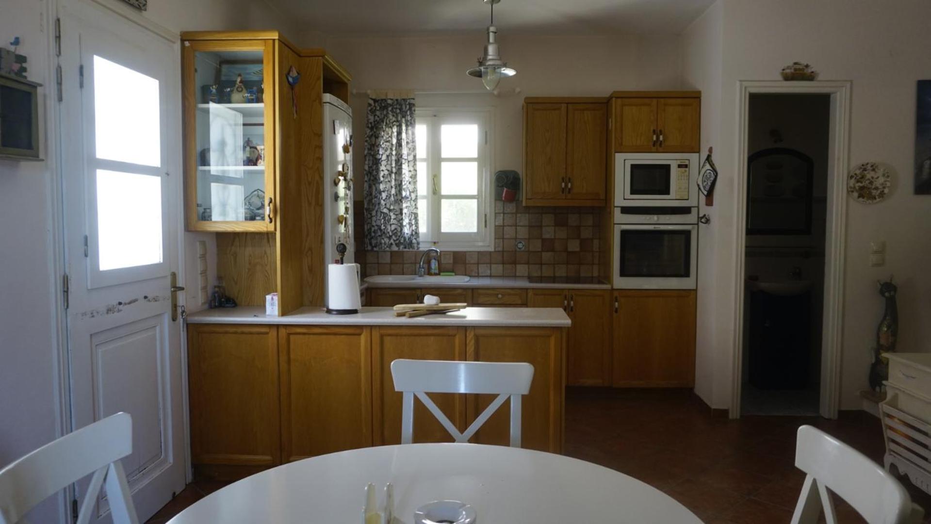 Estiades summer house