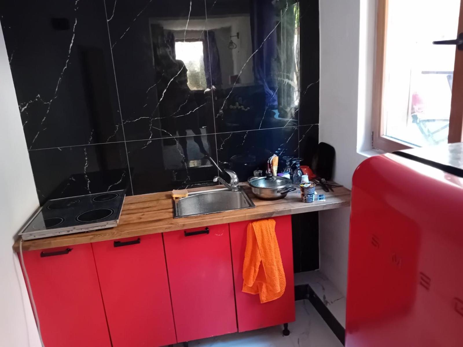Studio whith kitchen