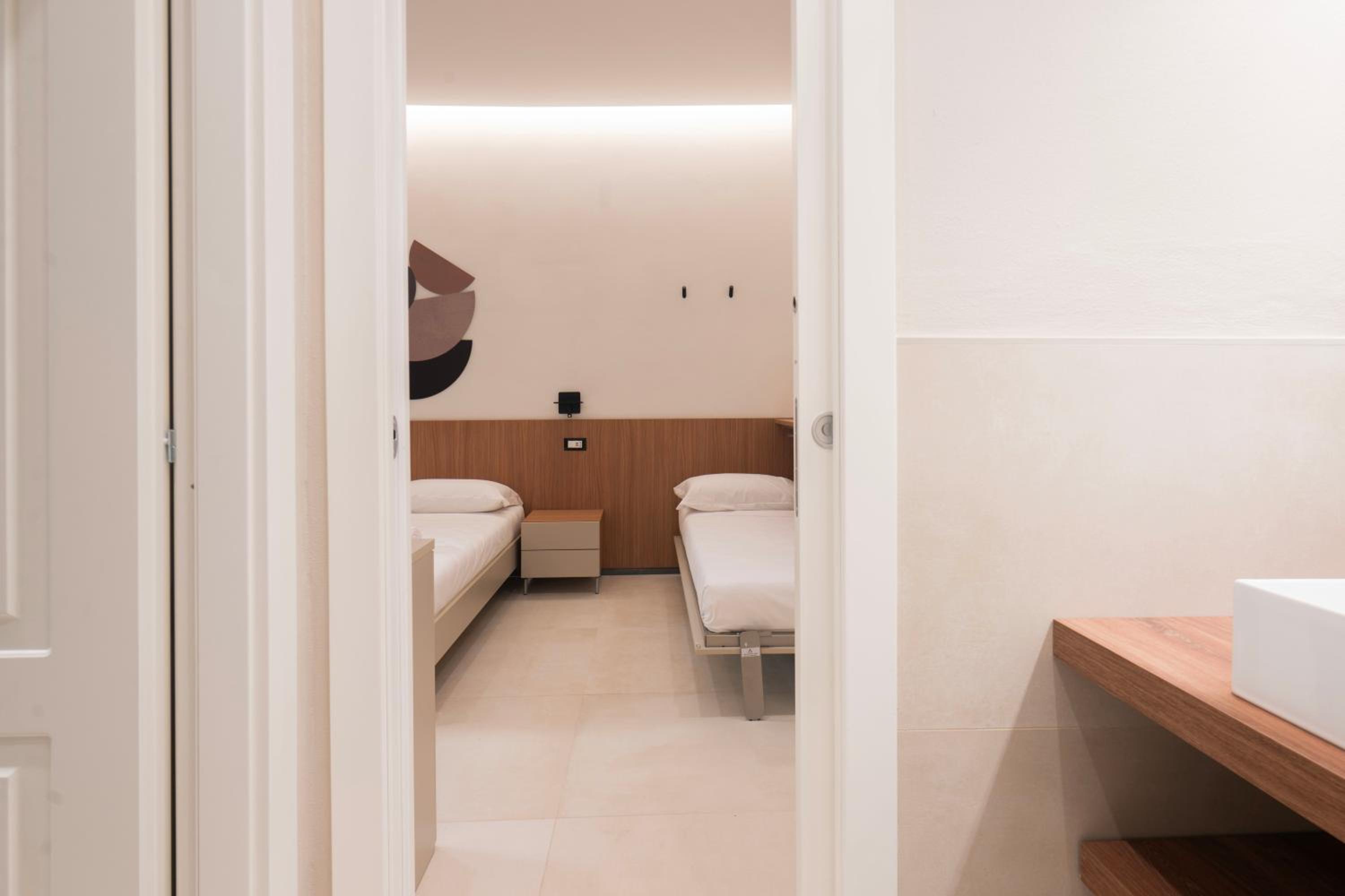 Affittacamere Saint Bon 15 - 5 Terre Rooms and Suites view 3