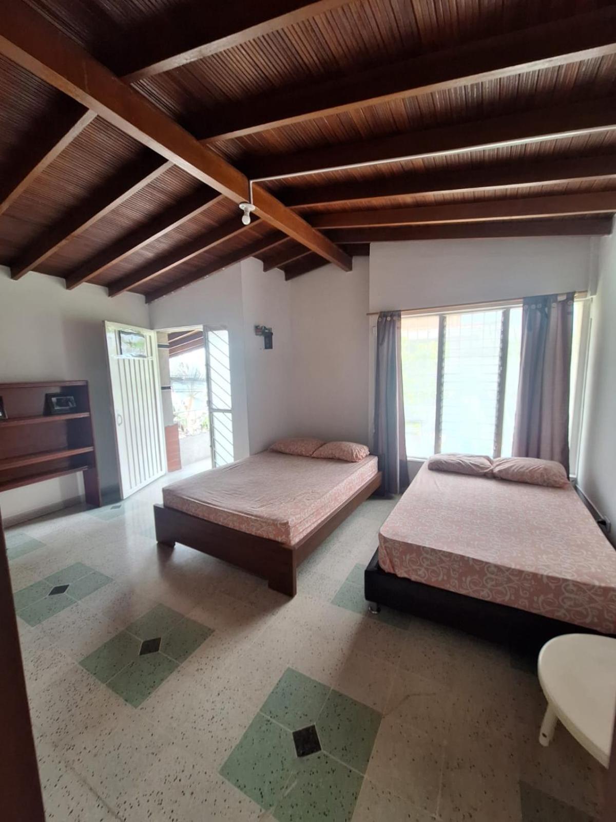 Casa Babylon