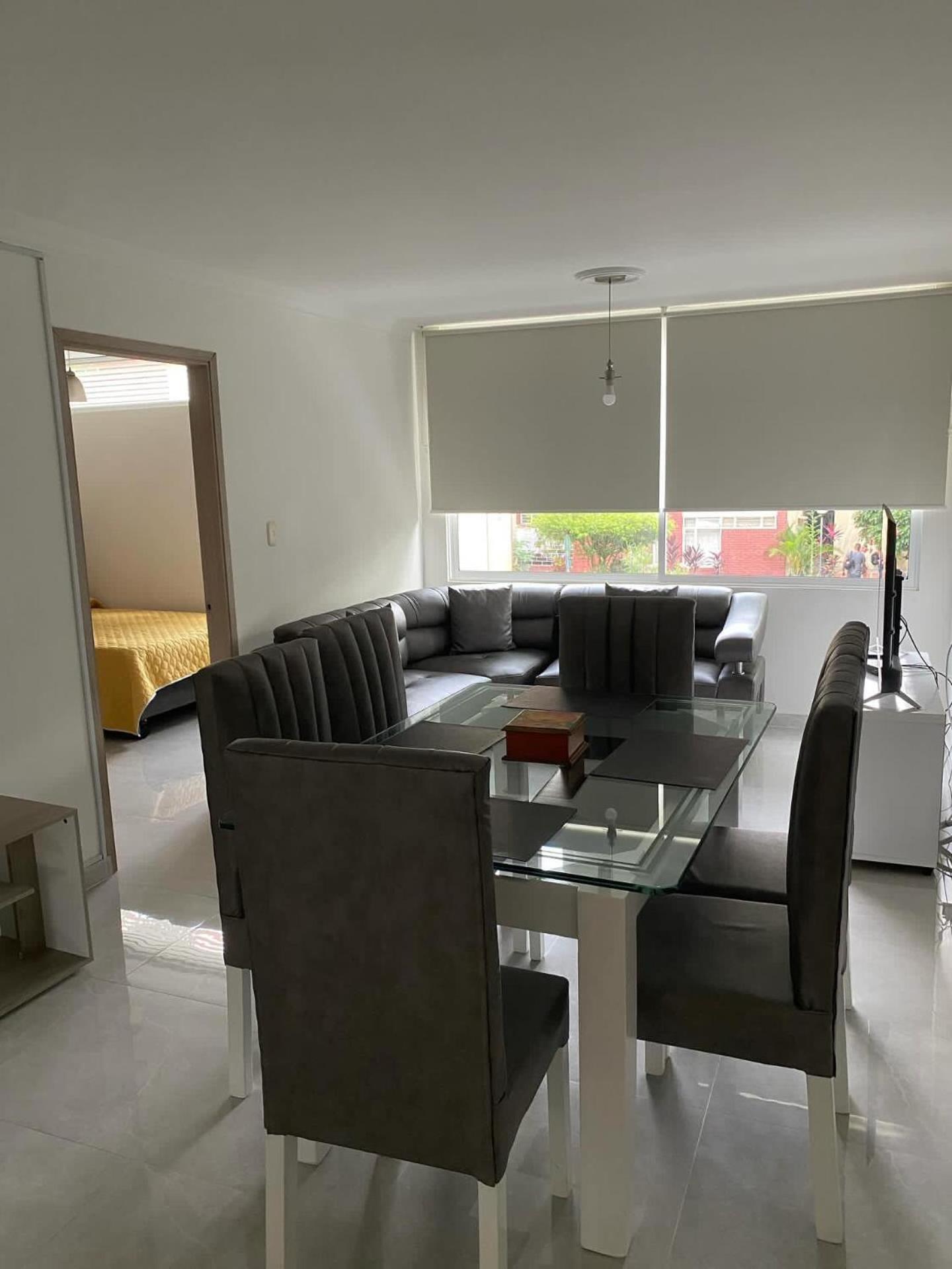 Apartamento frente a cosmocentro