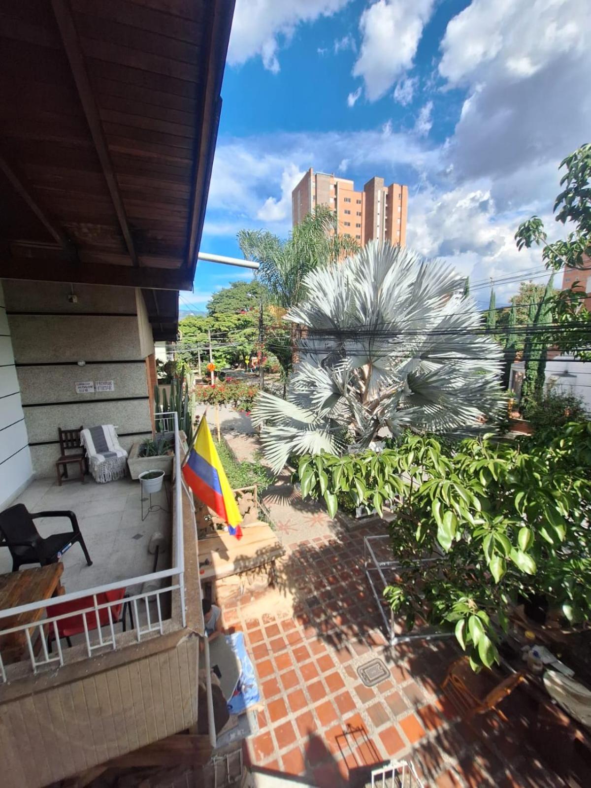 Casa Babylon