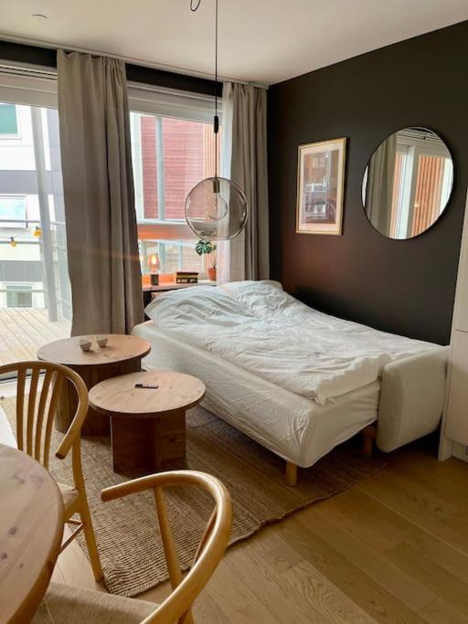 Nordisk moderne leilighet med parkering