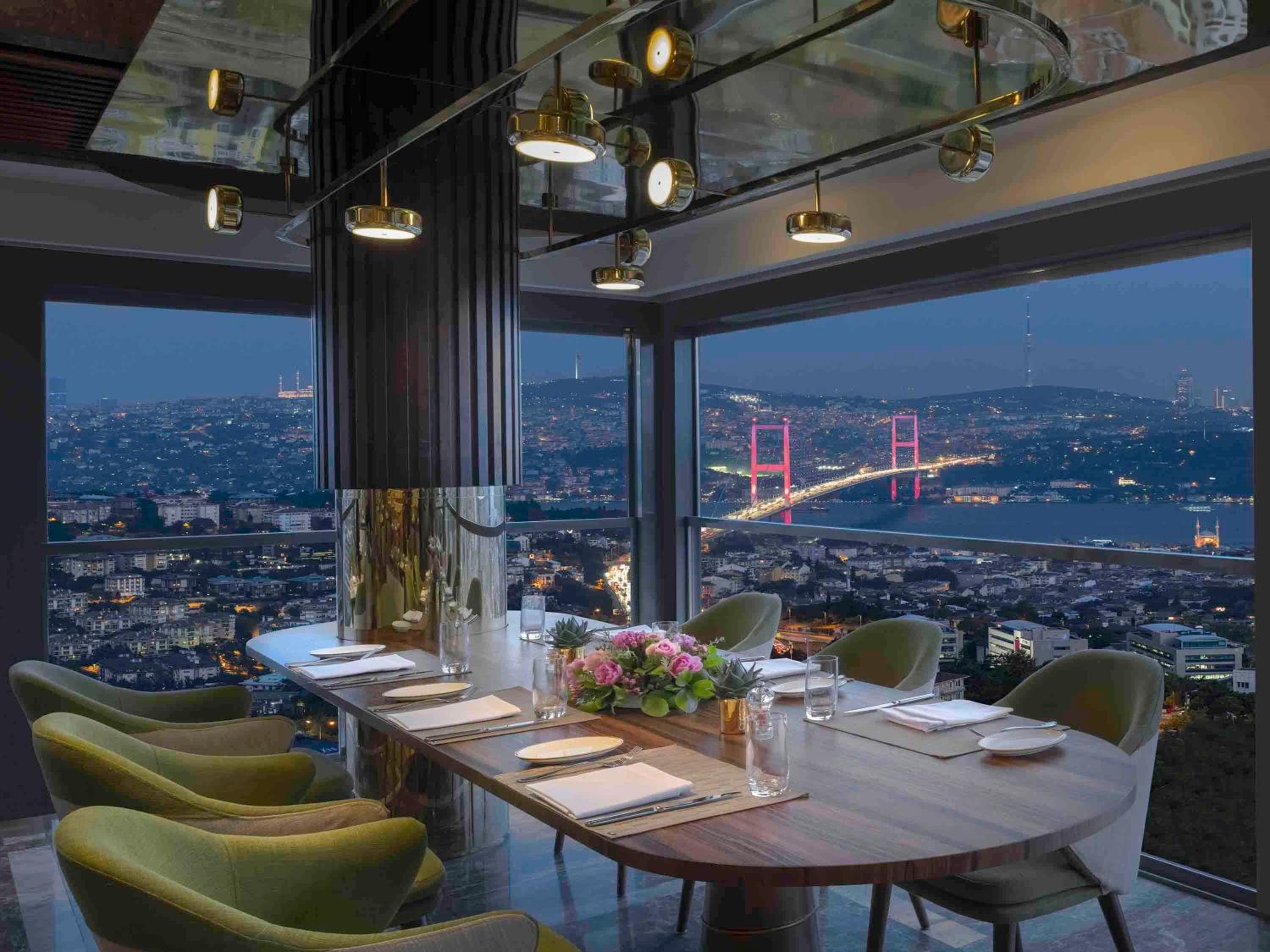 Mövenpick Hotel Istanbul Bosphorus - Image 6