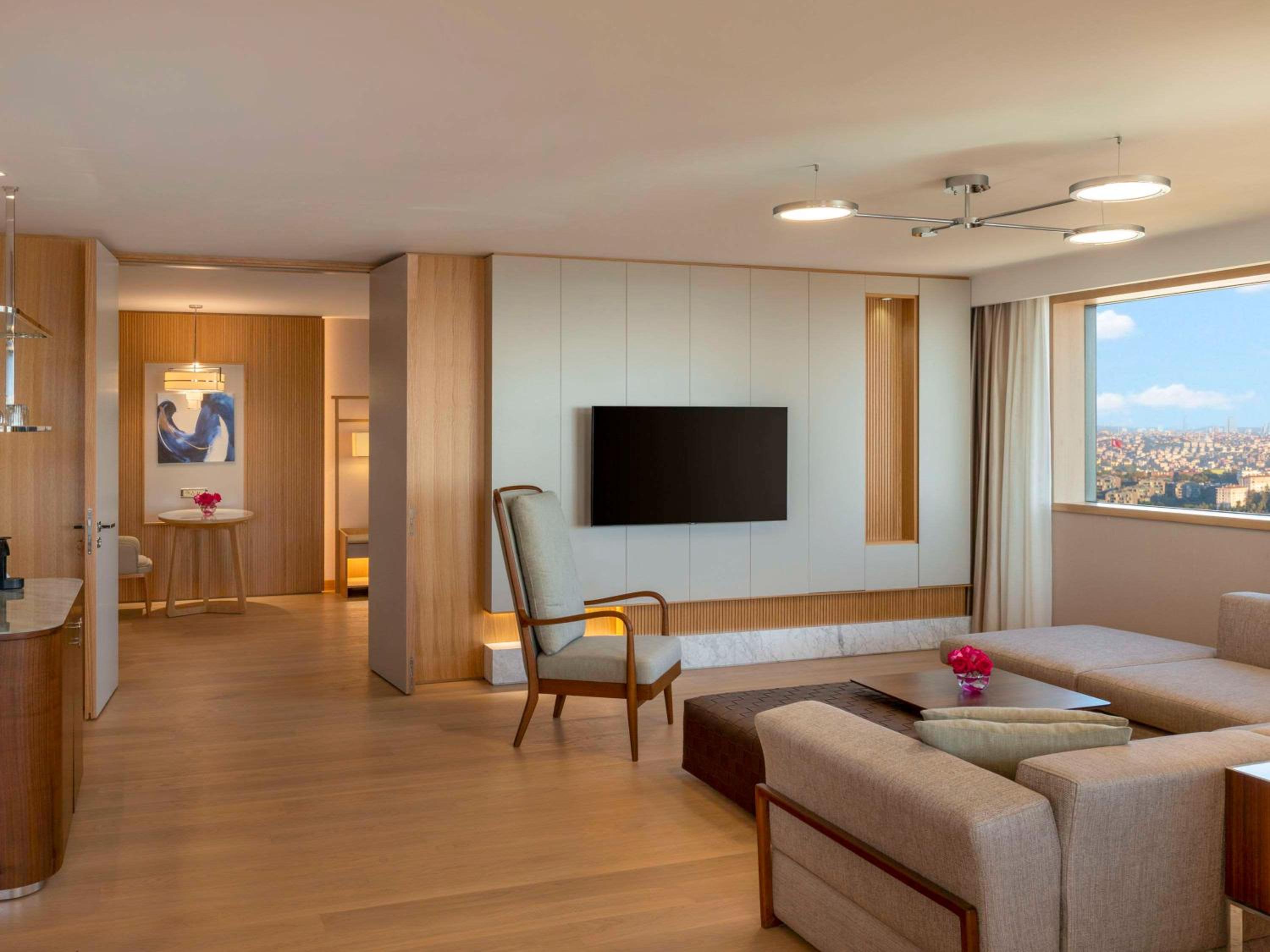 Mövenpick Hotel Istanbul Bosphorus - Image 22