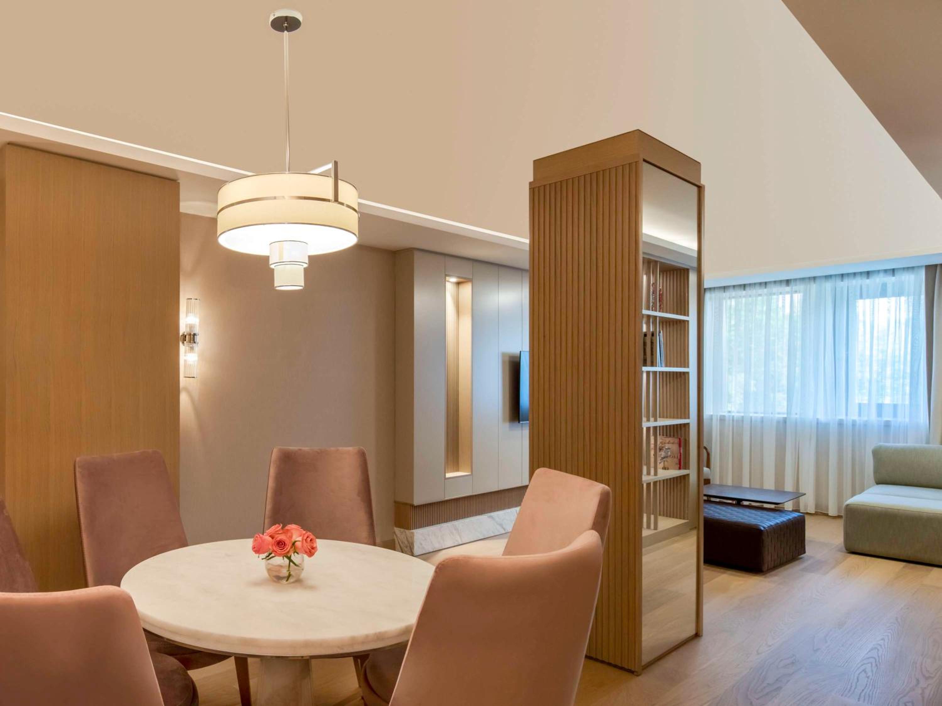 Mövenpick Hotel Istanbul Bosphorus - Image 35