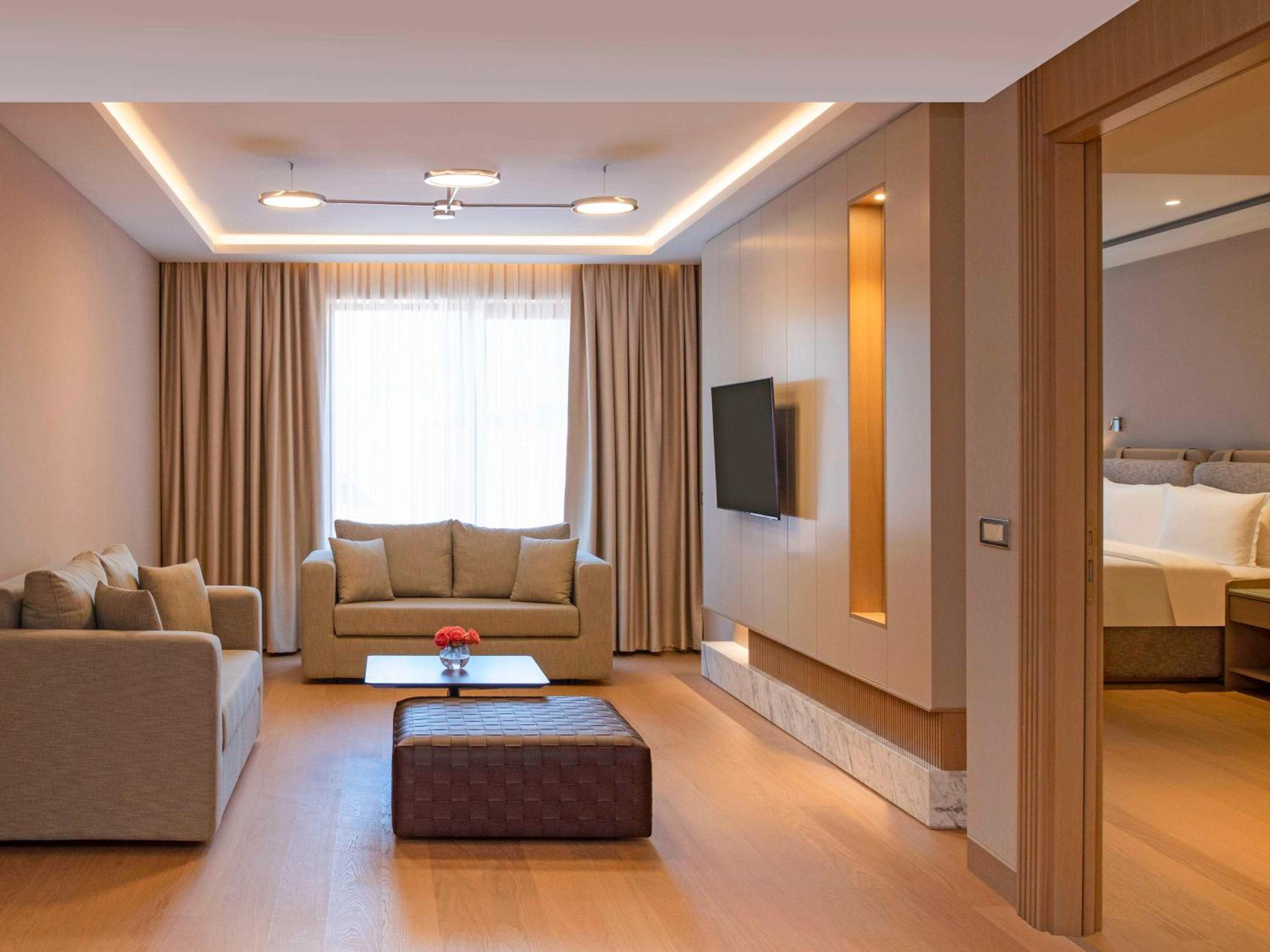 Mövenpick Hotel Istanbul Bosphorus - Image 36
