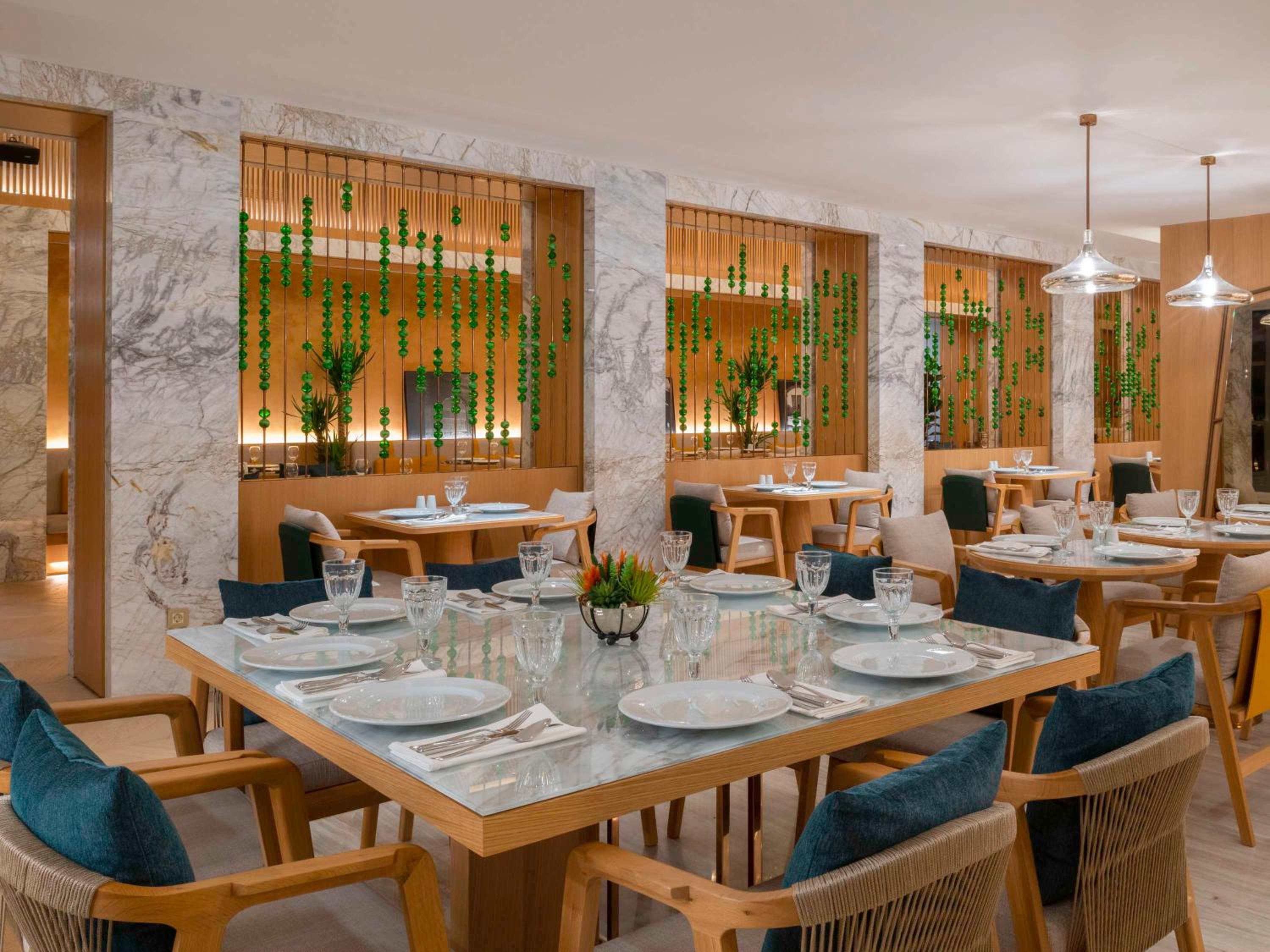 Mövenpick Hotel Istanbul Bosphorus - Image 131