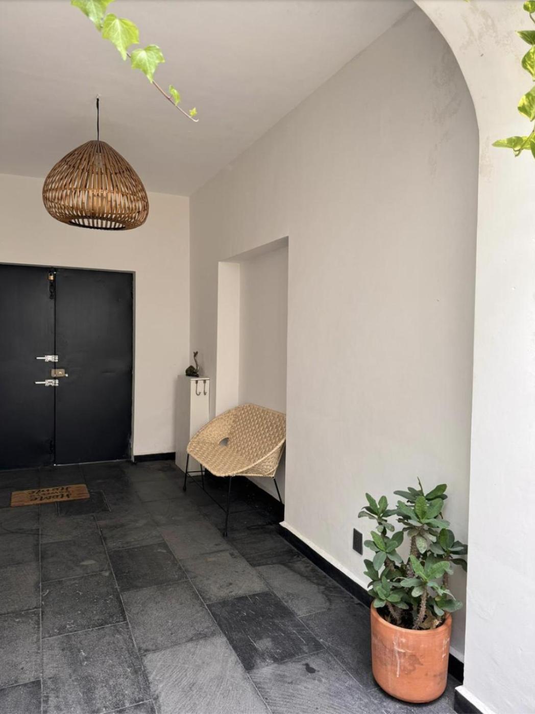 New Condesa Room Modern Comfort photo 5