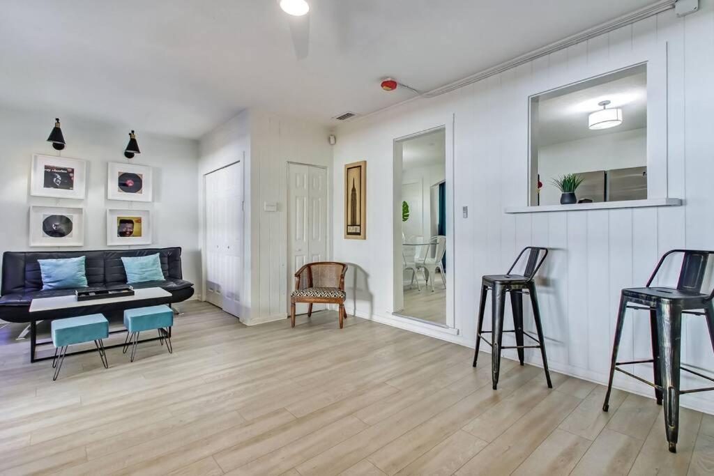 Charming St Augustine Oasis with Game Room for Family fun
