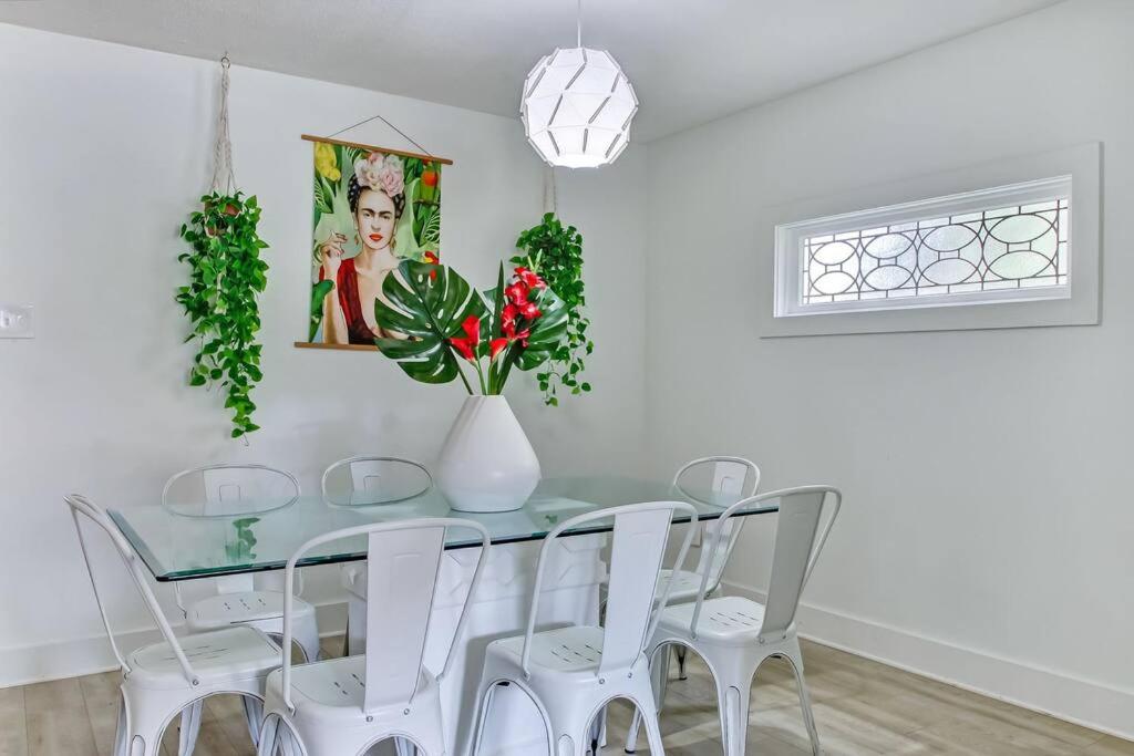 Charming St Augustine Oasis with Game Room for Family fun