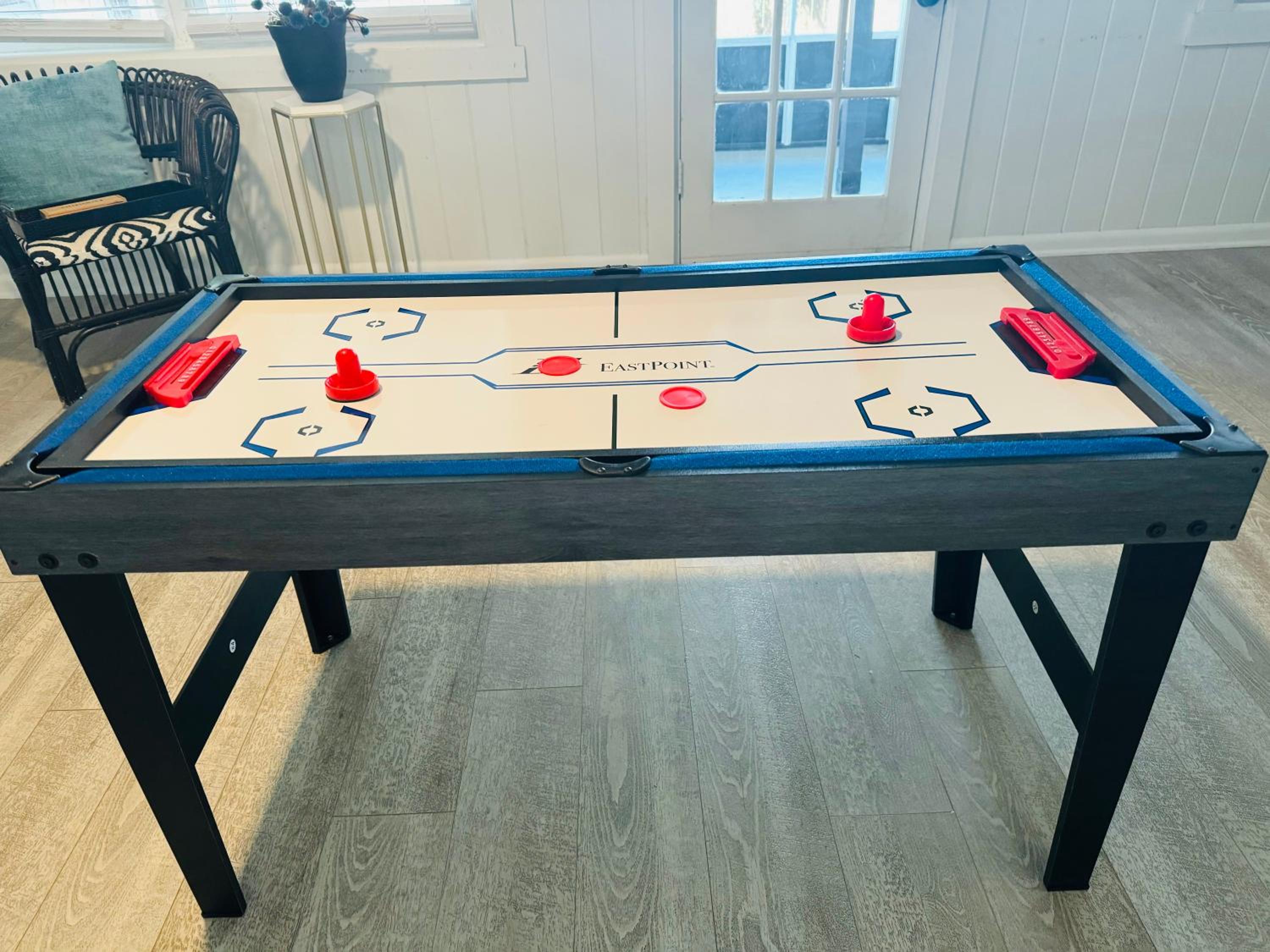 Charming St Augustine Oasis with Game Room for Family fun
