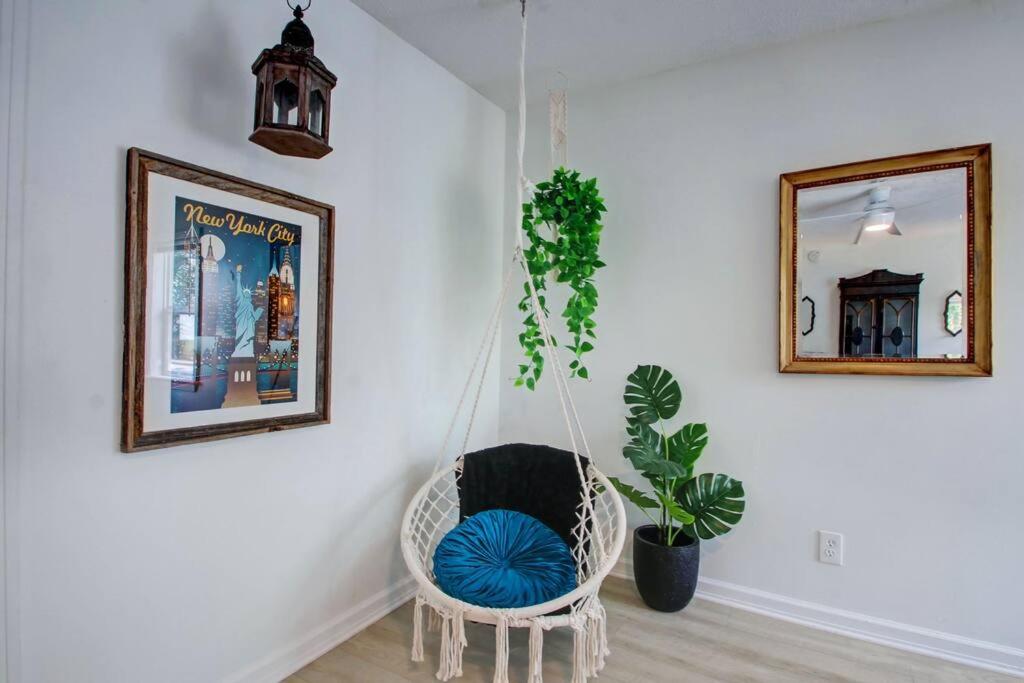 Charming St Augustine Oasis with Game Room for Family fun