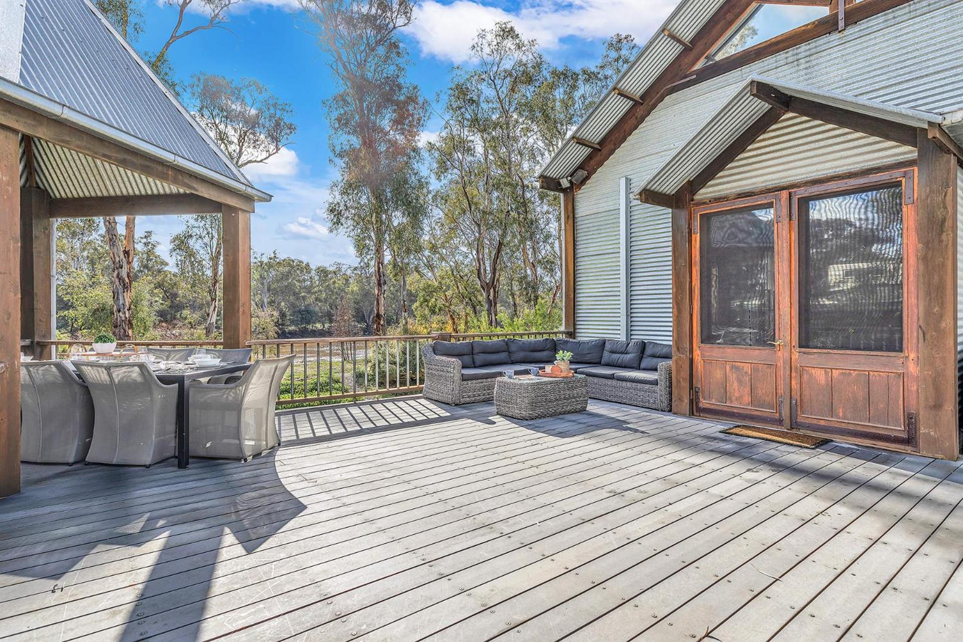 Banyandah - Echuca Holiday Homes