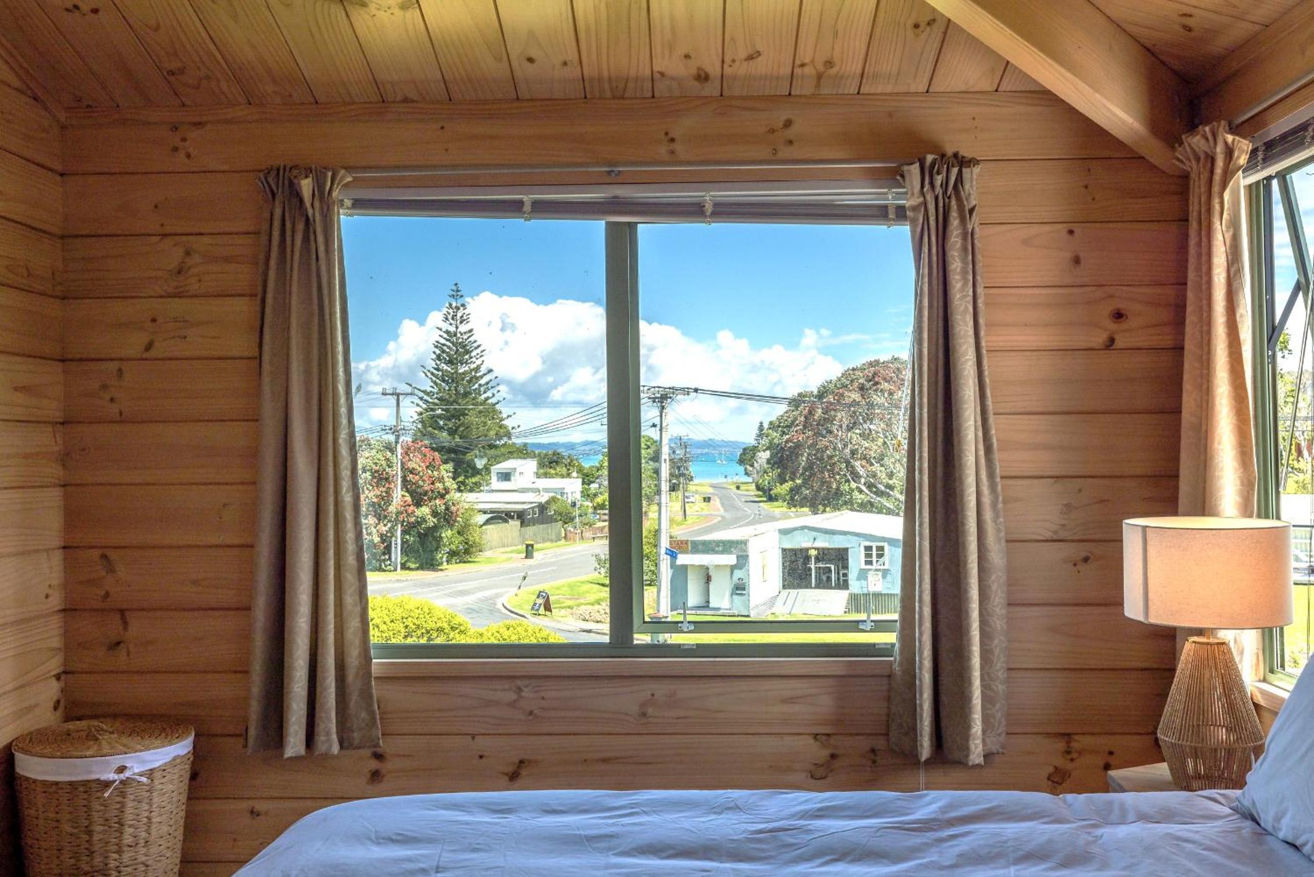 Oneroa Tui Garden - Be My Guest Waiheke