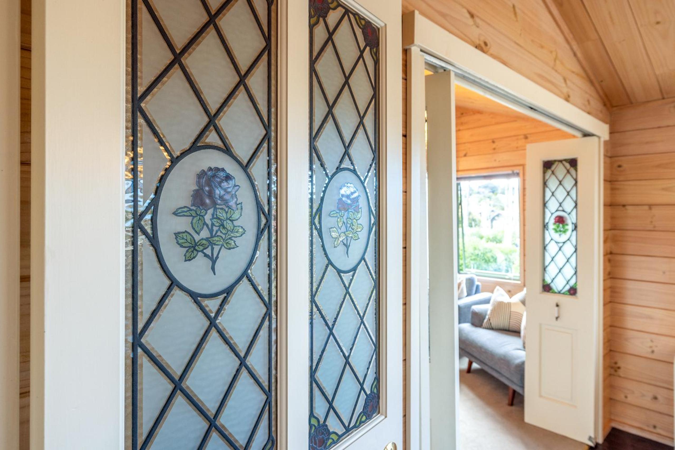 Oneroa Tui Garden - Be My Guest Waiheke