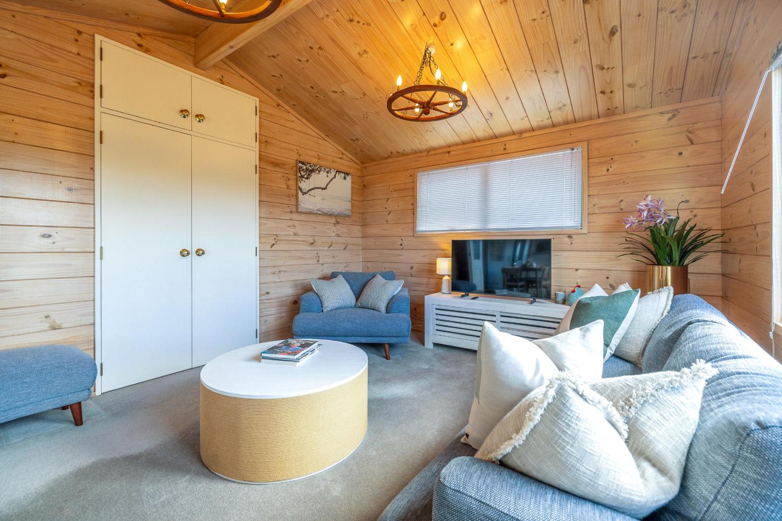 Oneroa Tui Garden - Be My Guest Waiheke