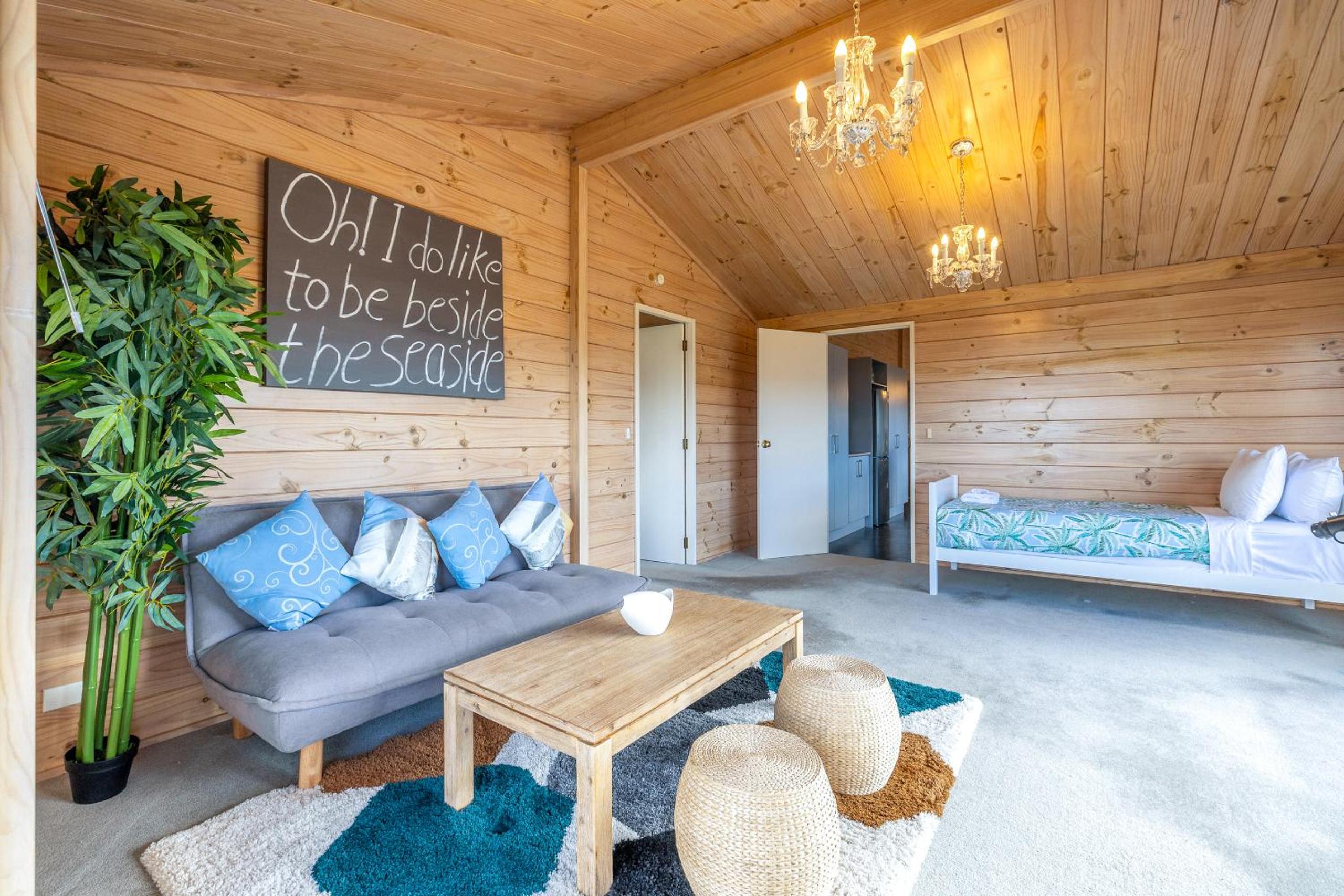Oneroa Tui Garden - Be My Guest Waiheke