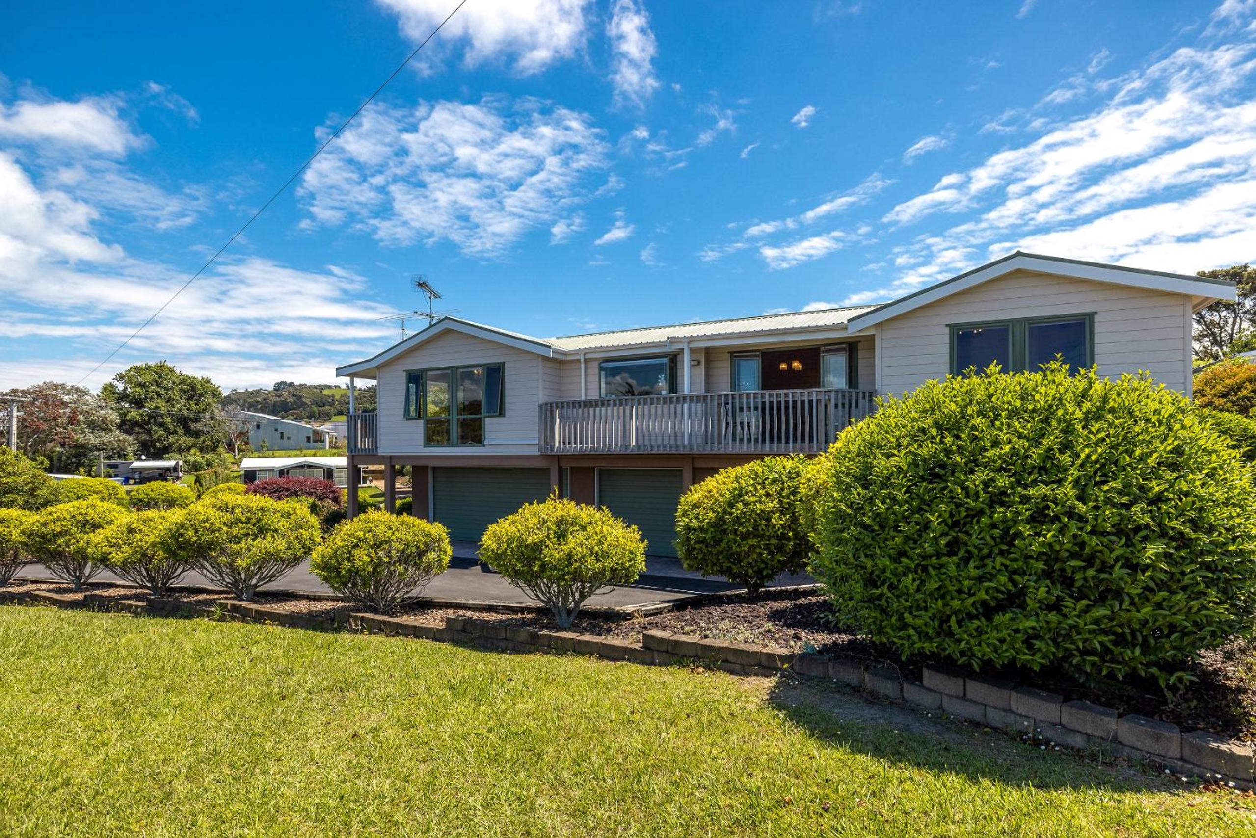 Oneroa Tui Garden - Be My Guest Waiheke