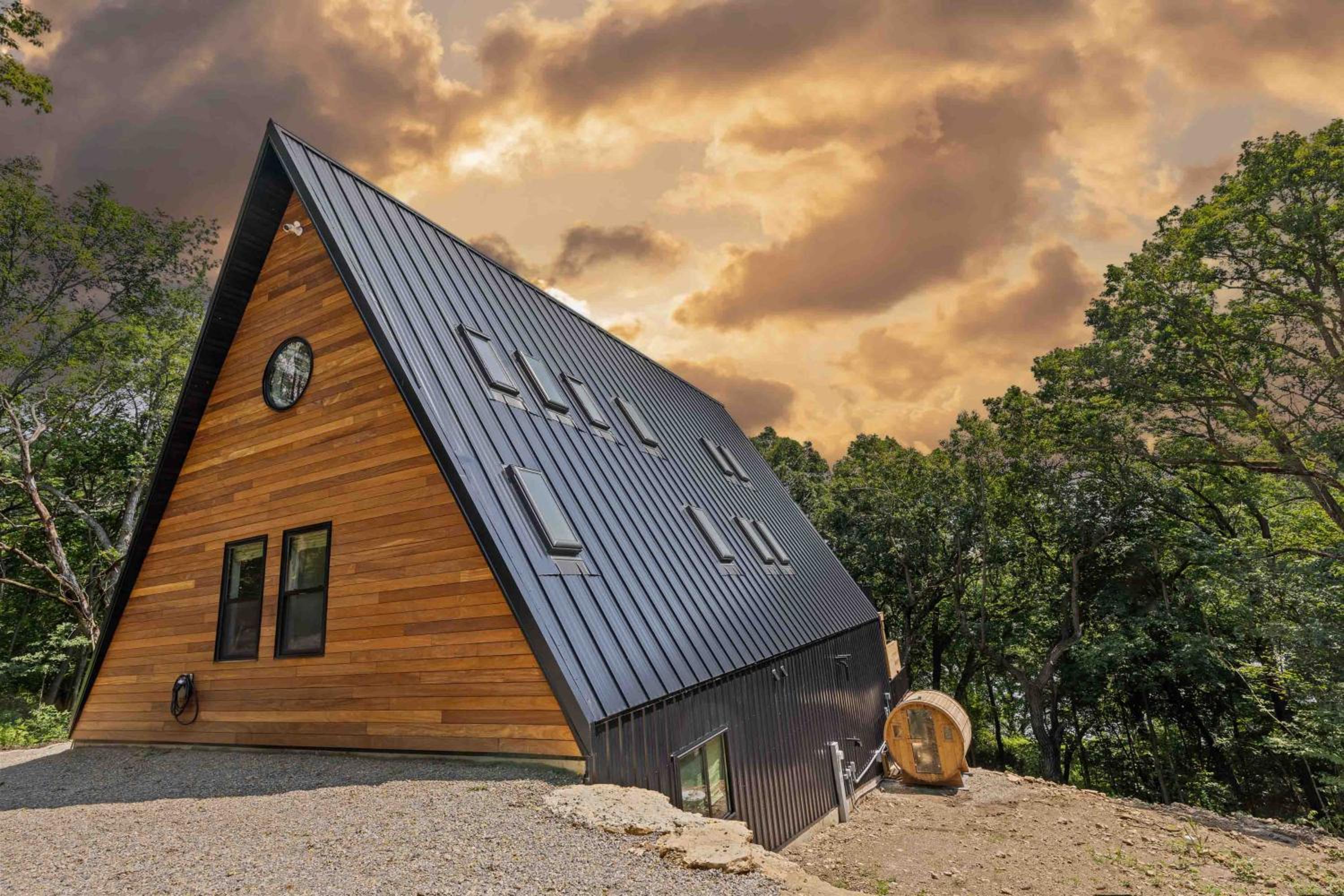 Aframe River Retreat, Sauna, Hot Tub, Workspace, New Build! view 3