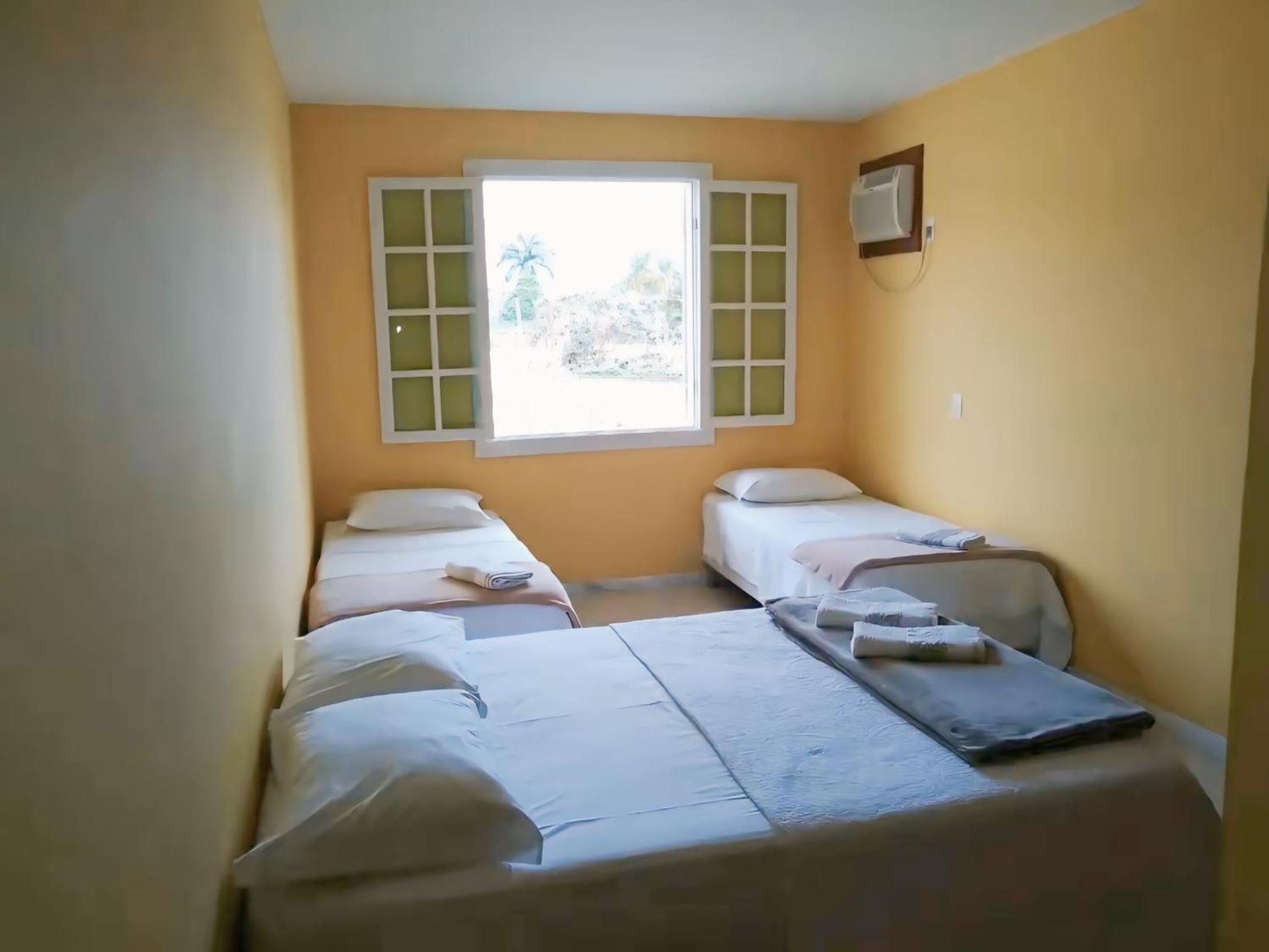 Casa de luxo no Bracuhy em Angra dos Reis - 7 suítes frente ao canal com deck privativo