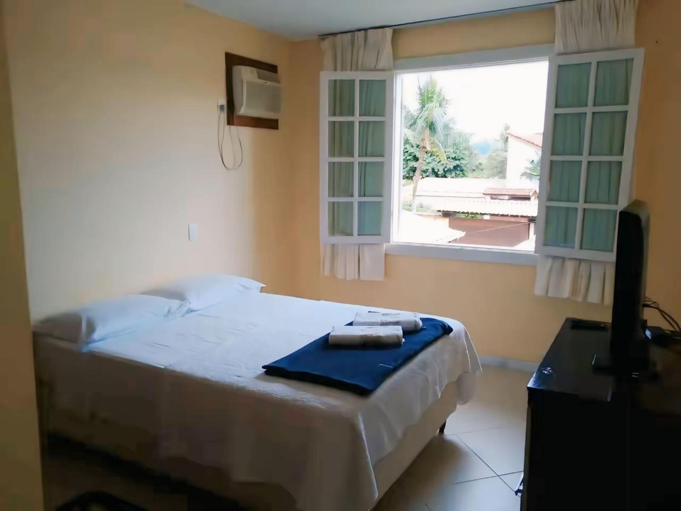 Casa de luxo no Bracuhy em Angra dos Reis - 7 suítes frente ao canal com deck privativo