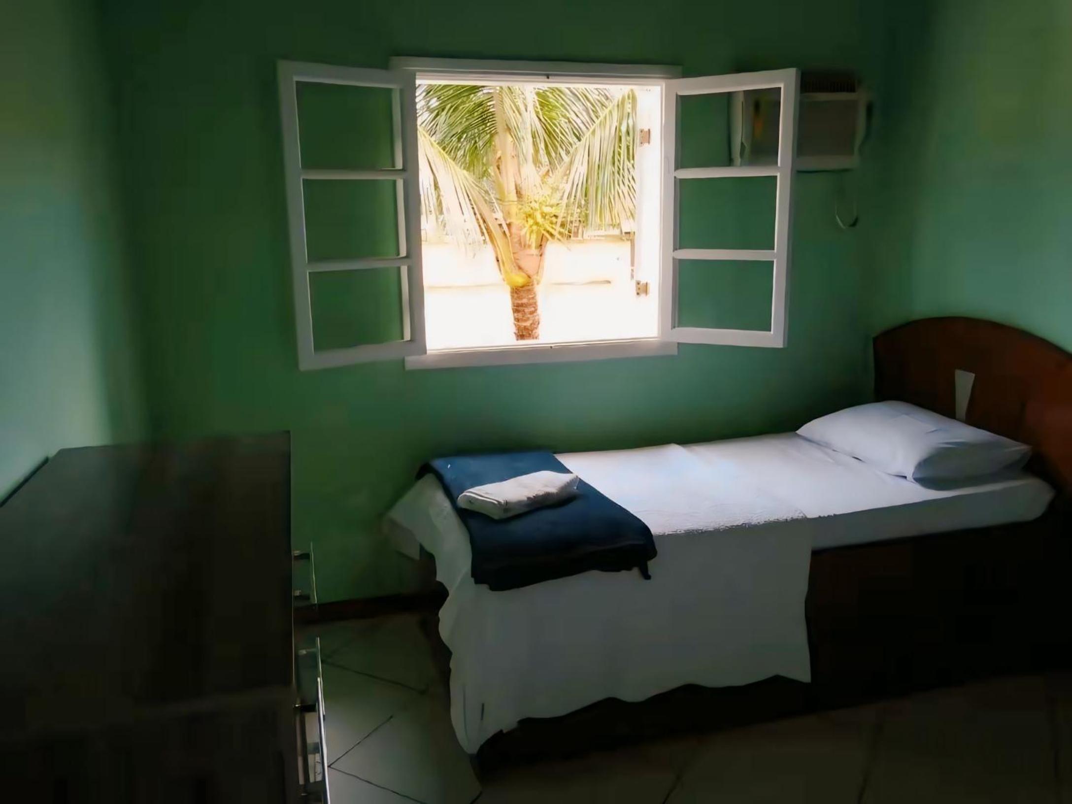 Casa de luxo no Bracuhy em Angra dos Reis - 7 suítes frente ao canal com deck privativo