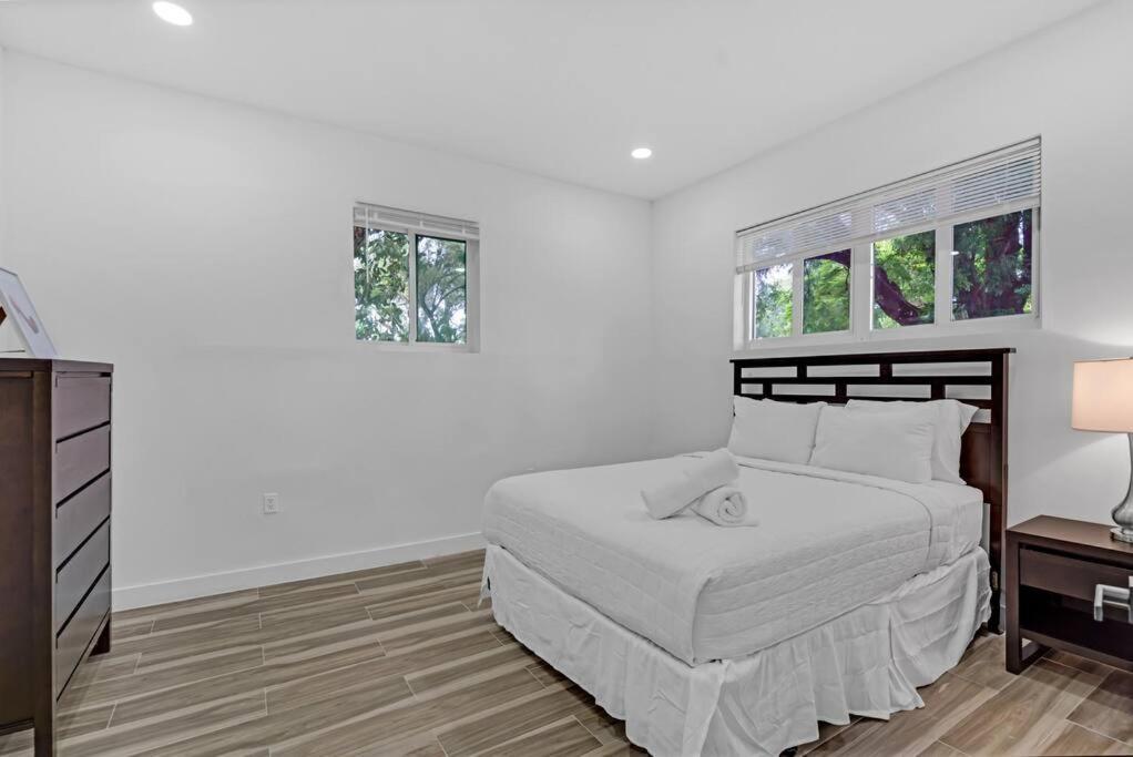 Spacious Retreat with Green Areas 8 ppl