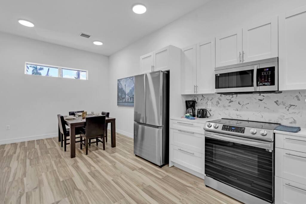 Spacious Retreat with Green Areas 8 ppl
