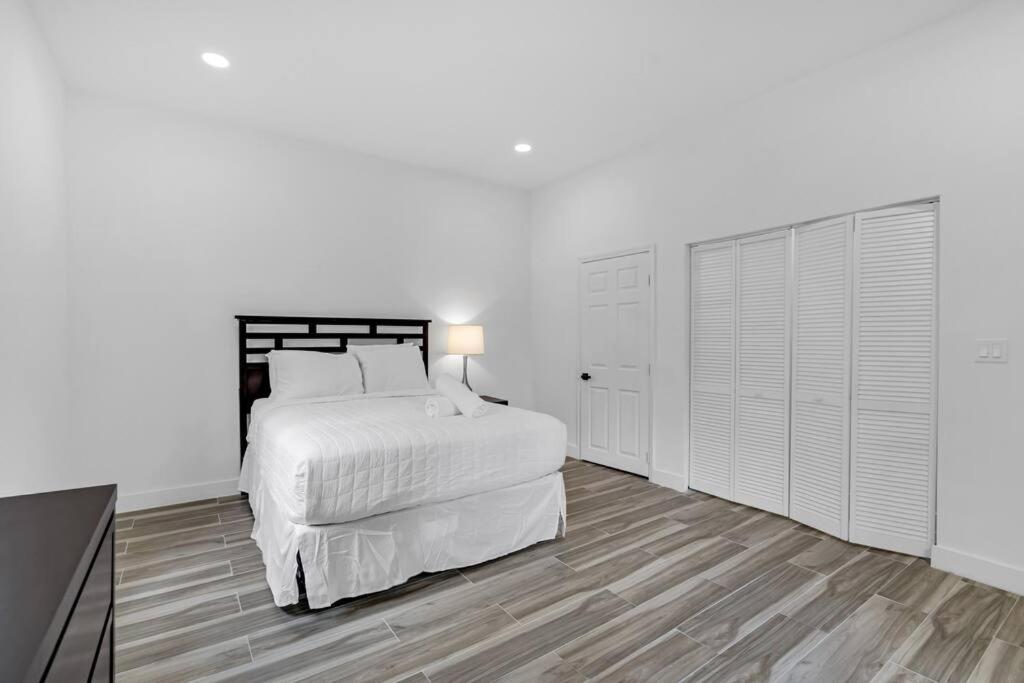 Spacious Retreat with Green Areas 8 ppl