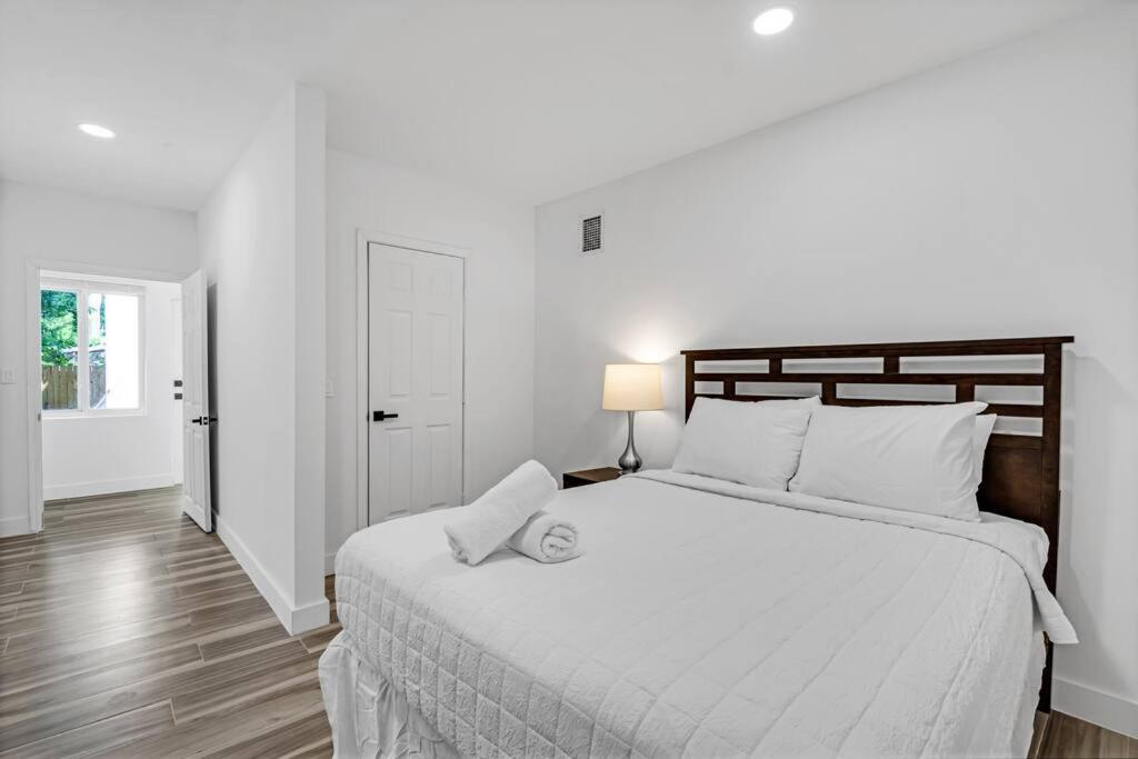 Spacious Retreat with Green Areas 8 ppl