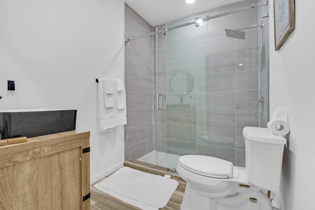 Spacious Retreat with Green Areas 8 ppl