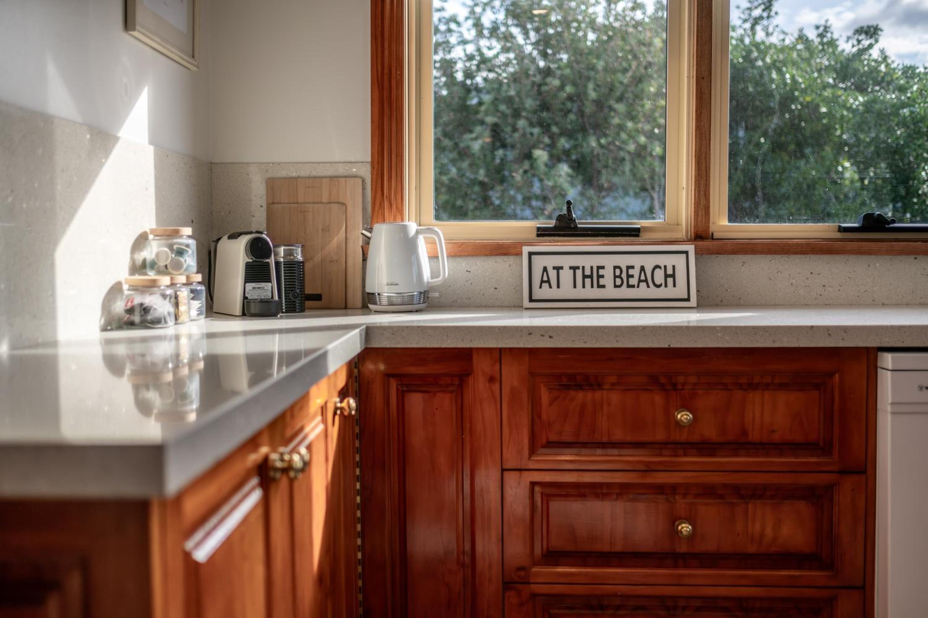 Seaview Apartment - Tidelines of Bicheno